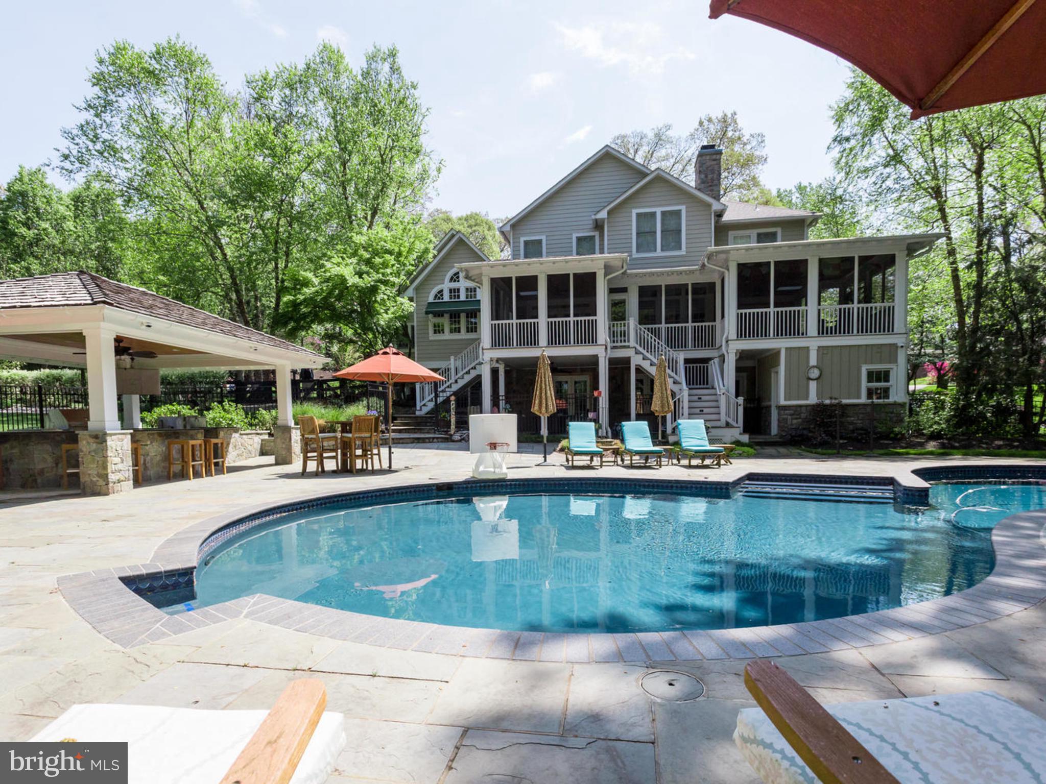 SLEEPY HOLLOW - Residential