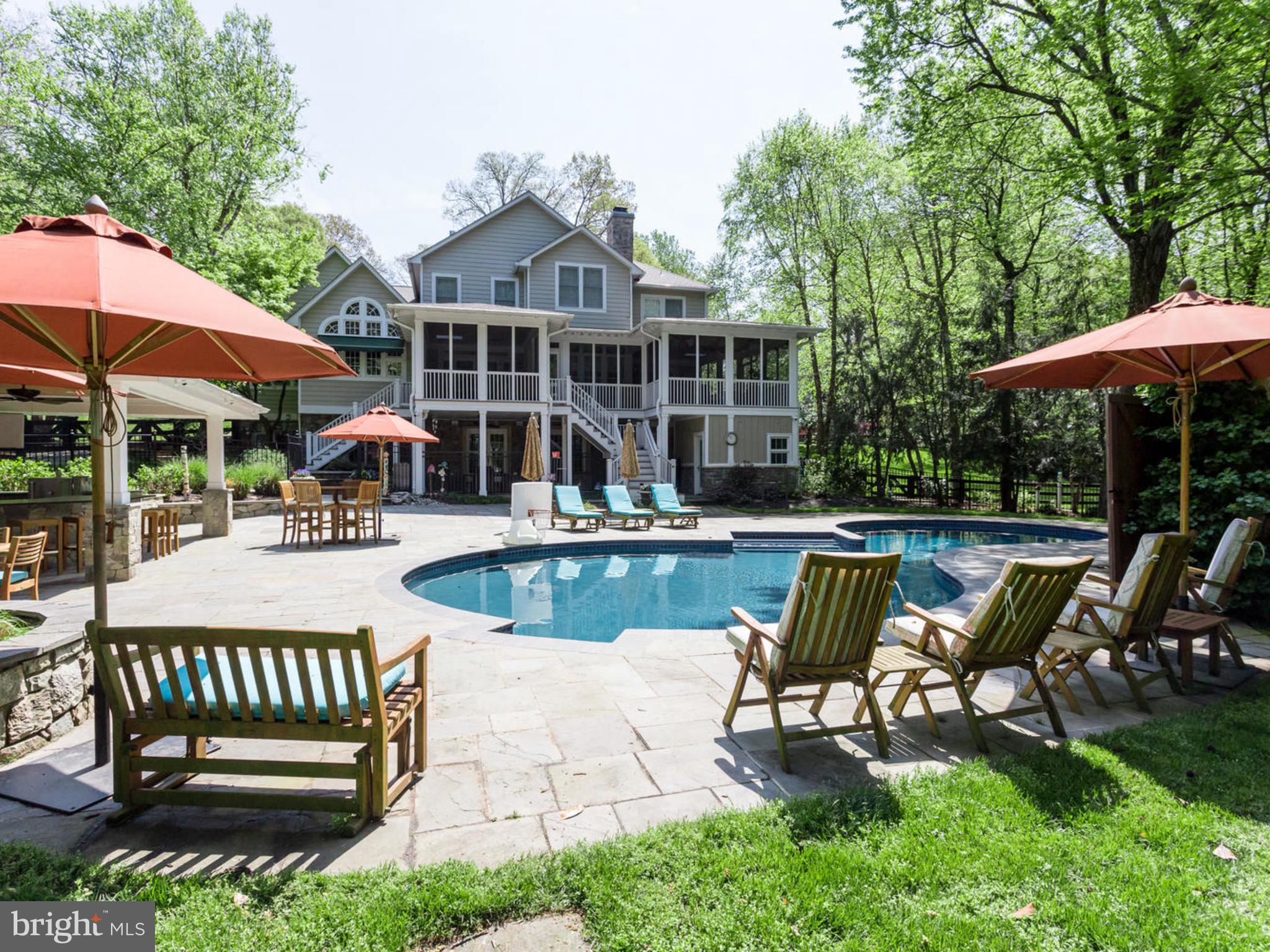 SLEEPY HOLLOW - Residential