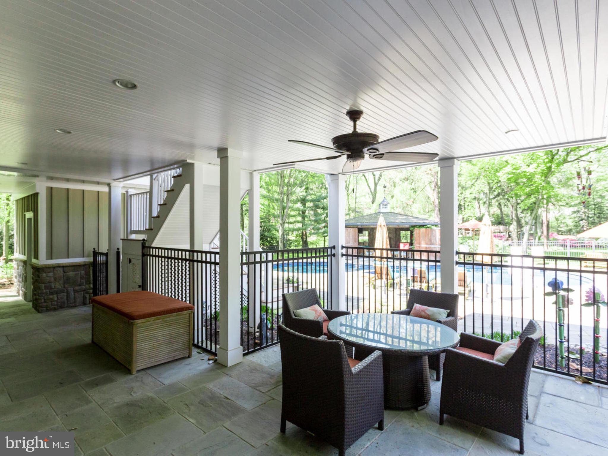 SLEEPY HOLLOW - Residential