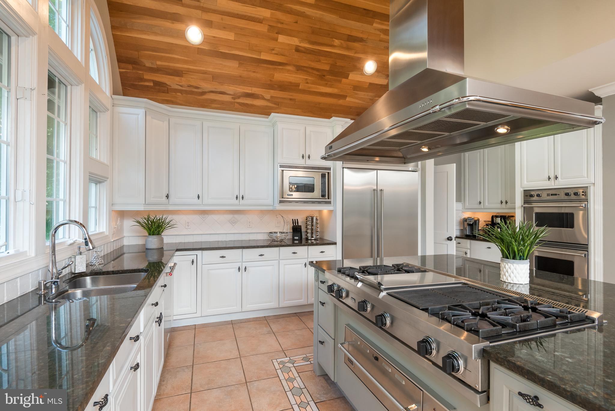 SLEEPY HOLLOW - Residential