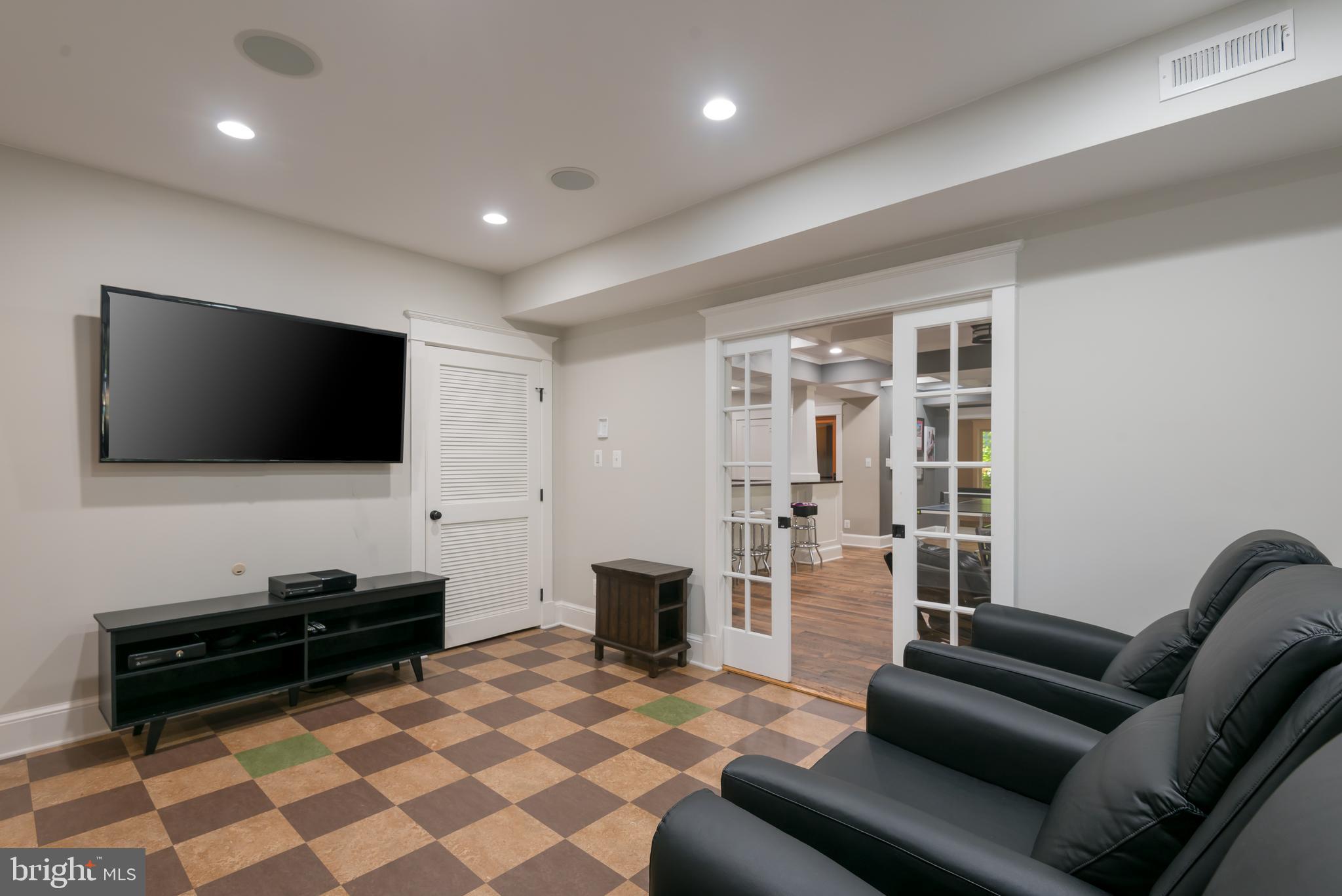 SLEEPY HOLLOW - Residential