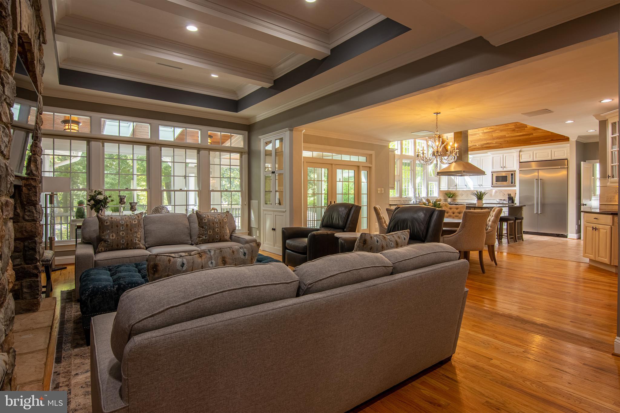 SLEEPY HOLLOW - Residential