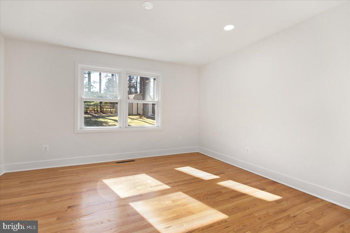 HAMPTON - Residential