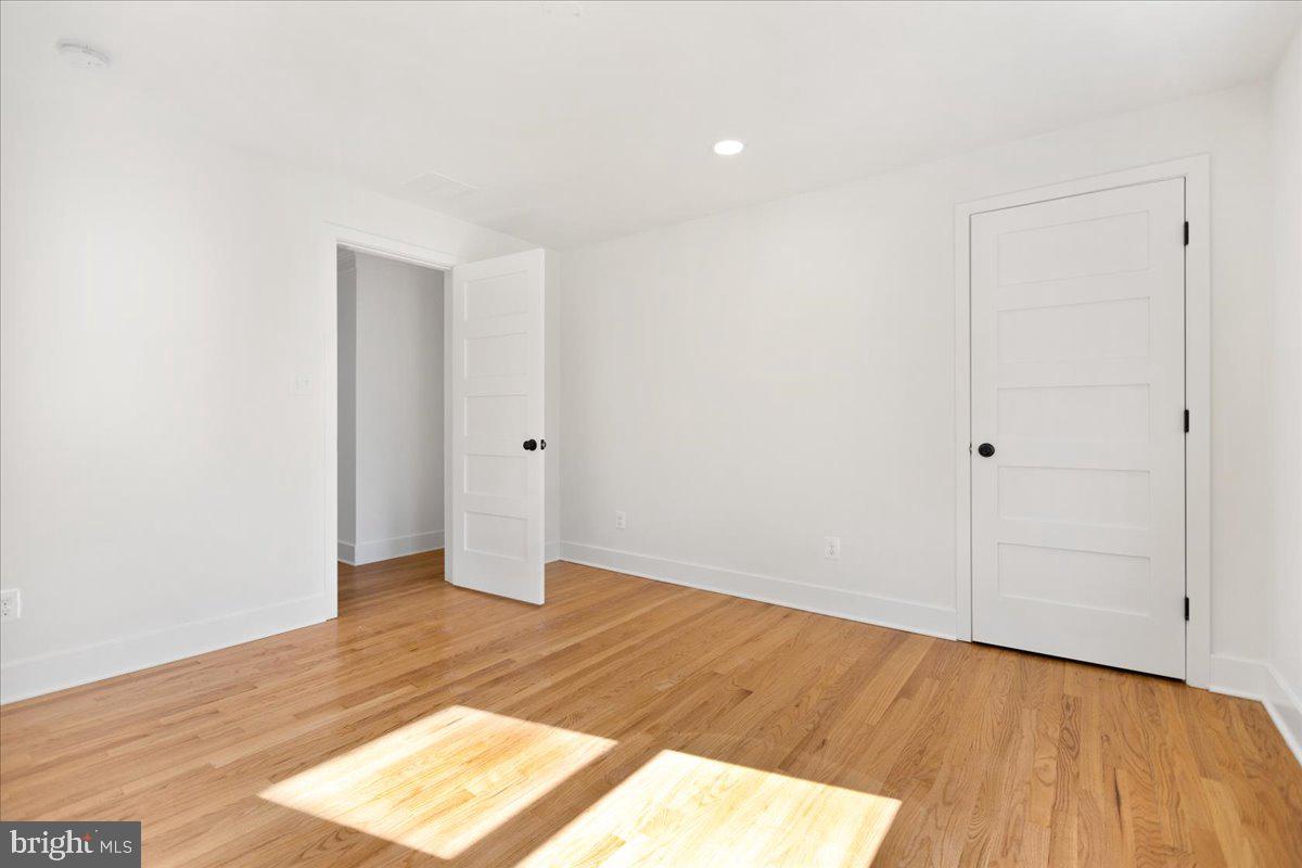 HAMPTON - Residential