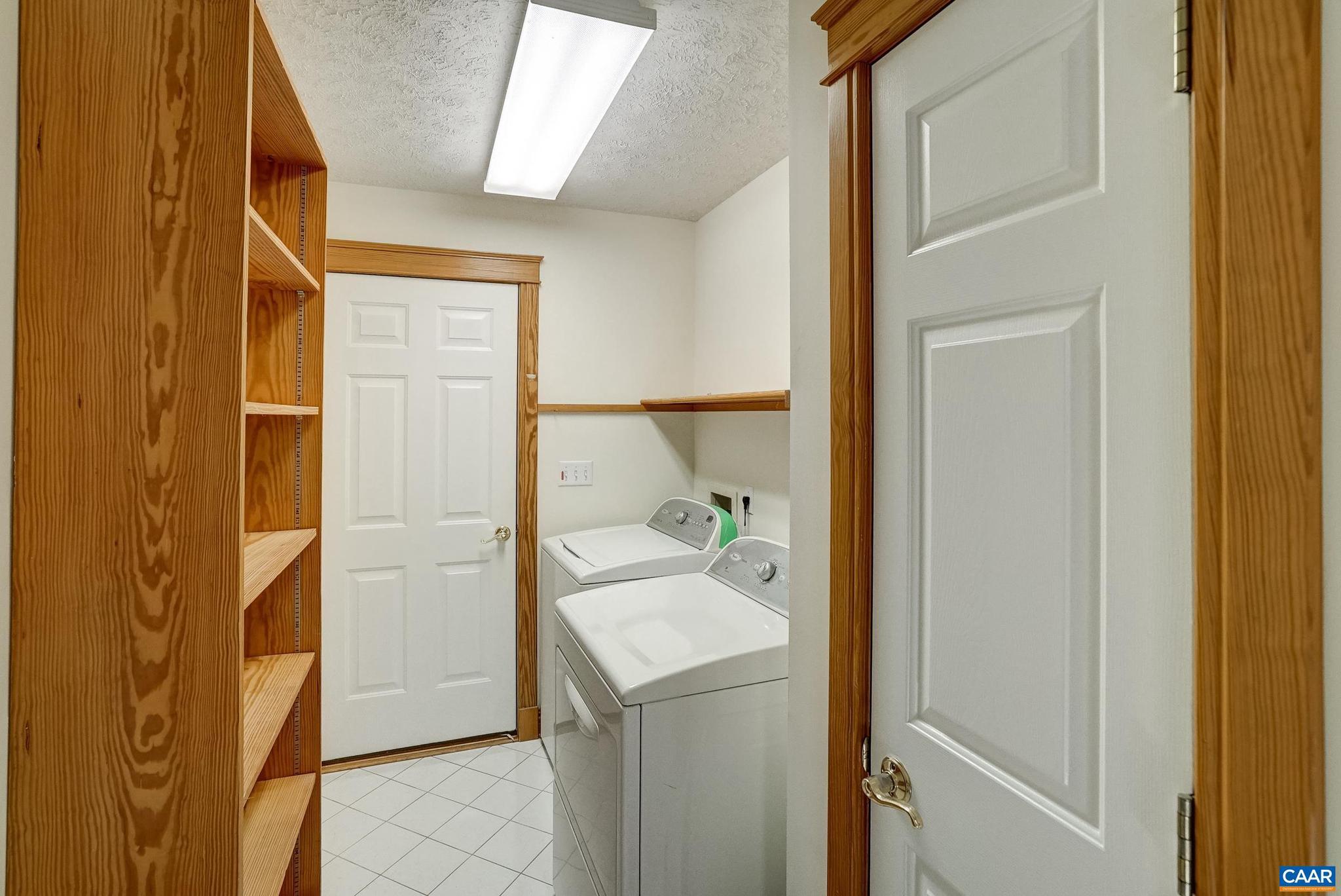 LAKE MONTICELLO - Residential