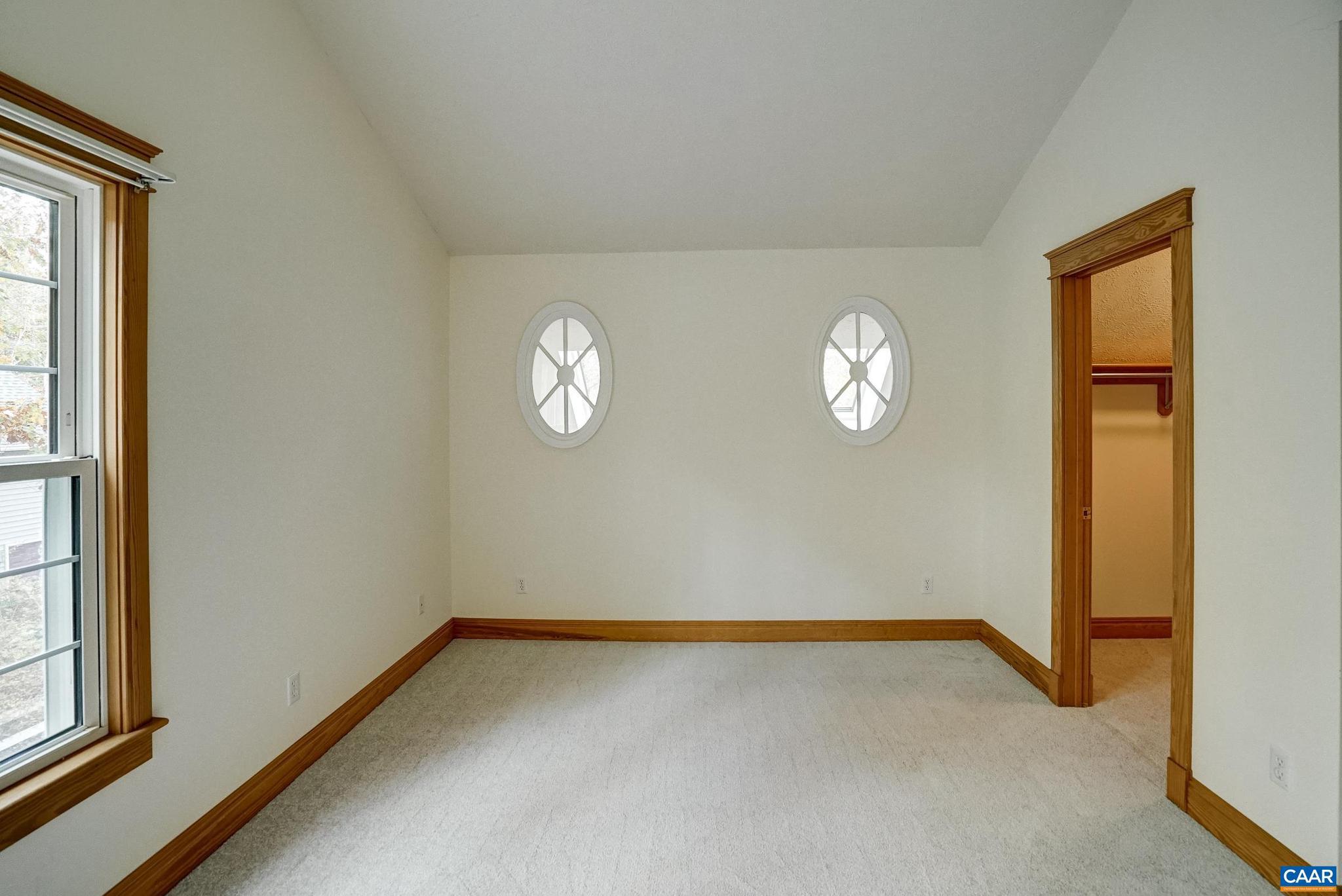 LAKE MONTICELLO - Residential