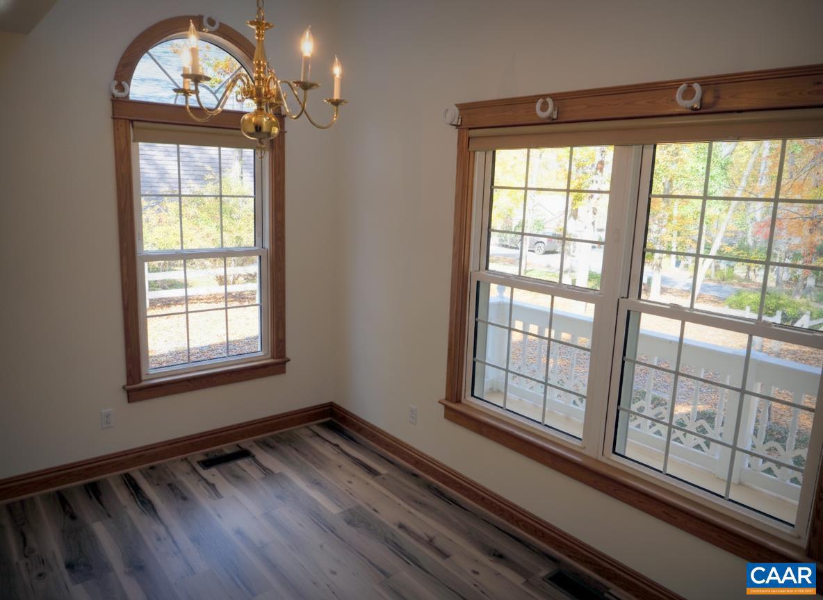 LAKE MONTICELLO - Residential