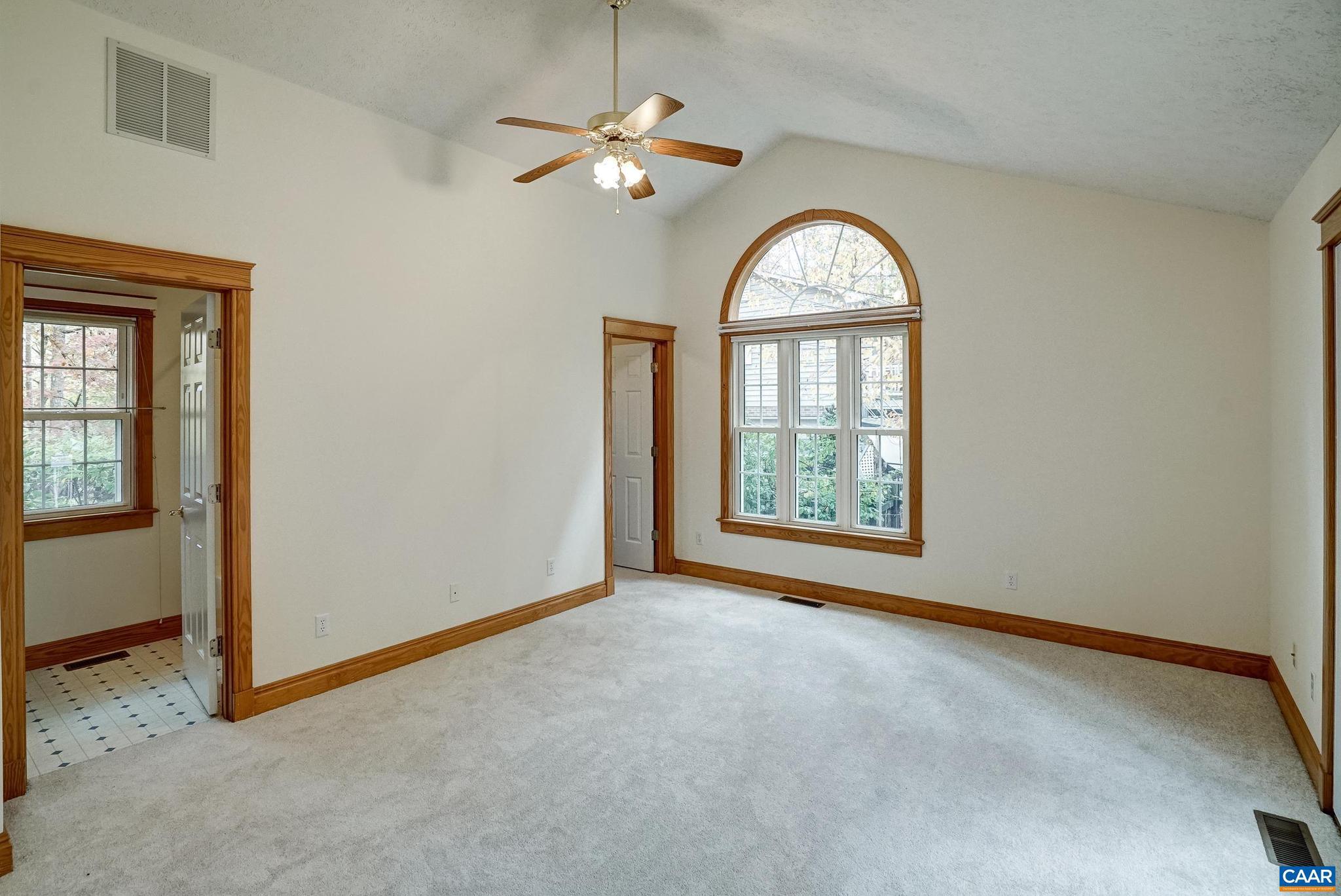 LAKE MONTICELLO - Residential