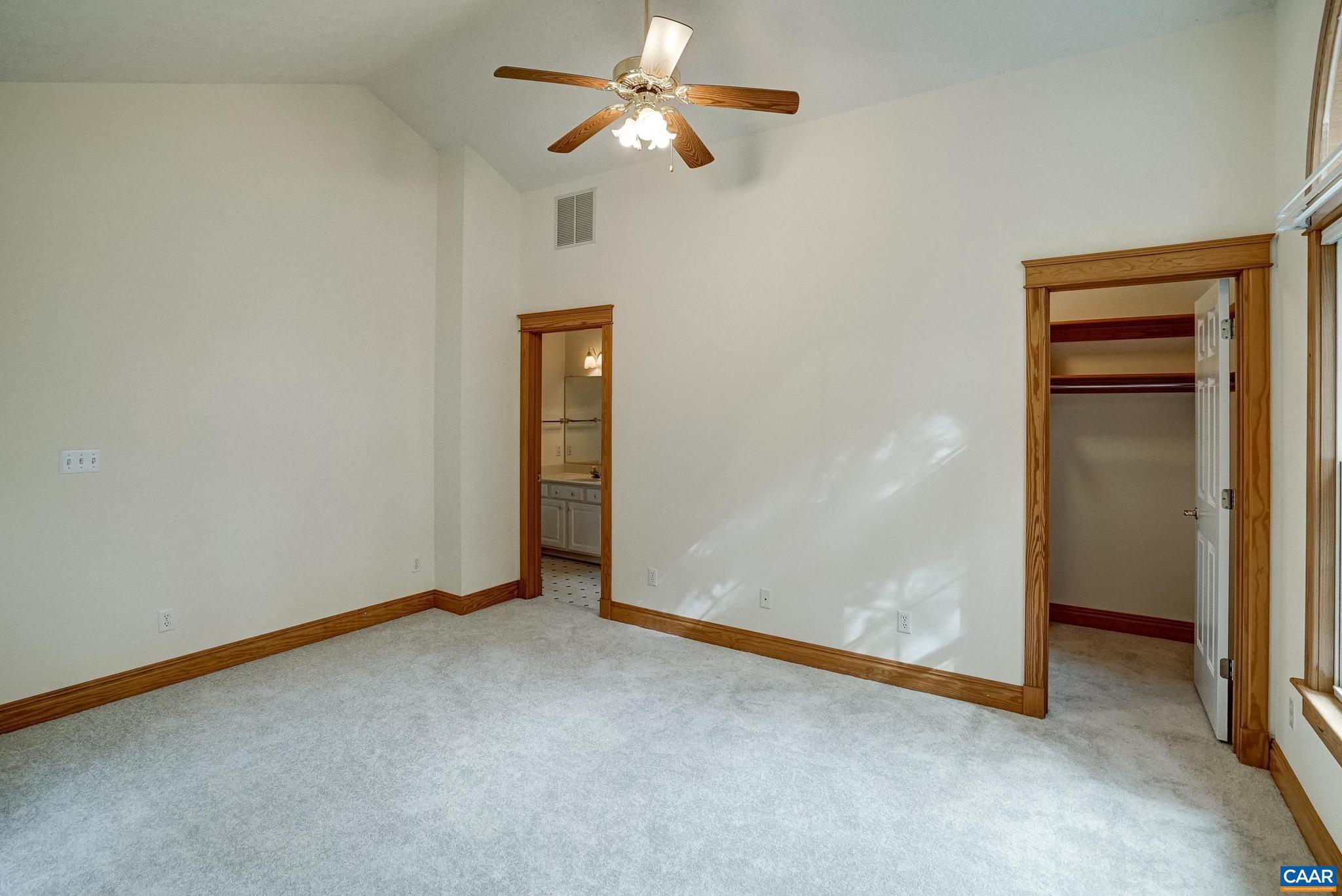 LAKE MONTICELLO - Residential