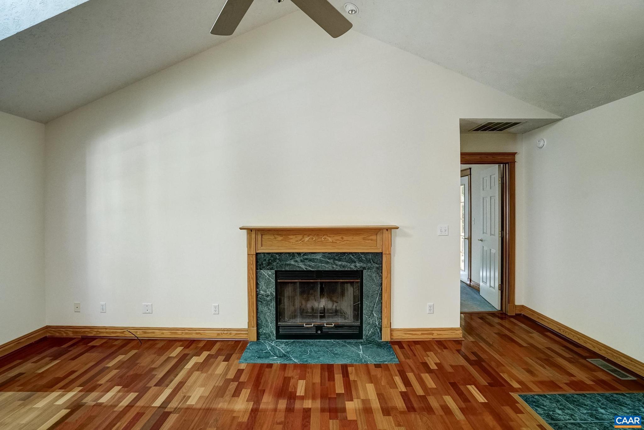 LAKE MONTICELLO - Residential