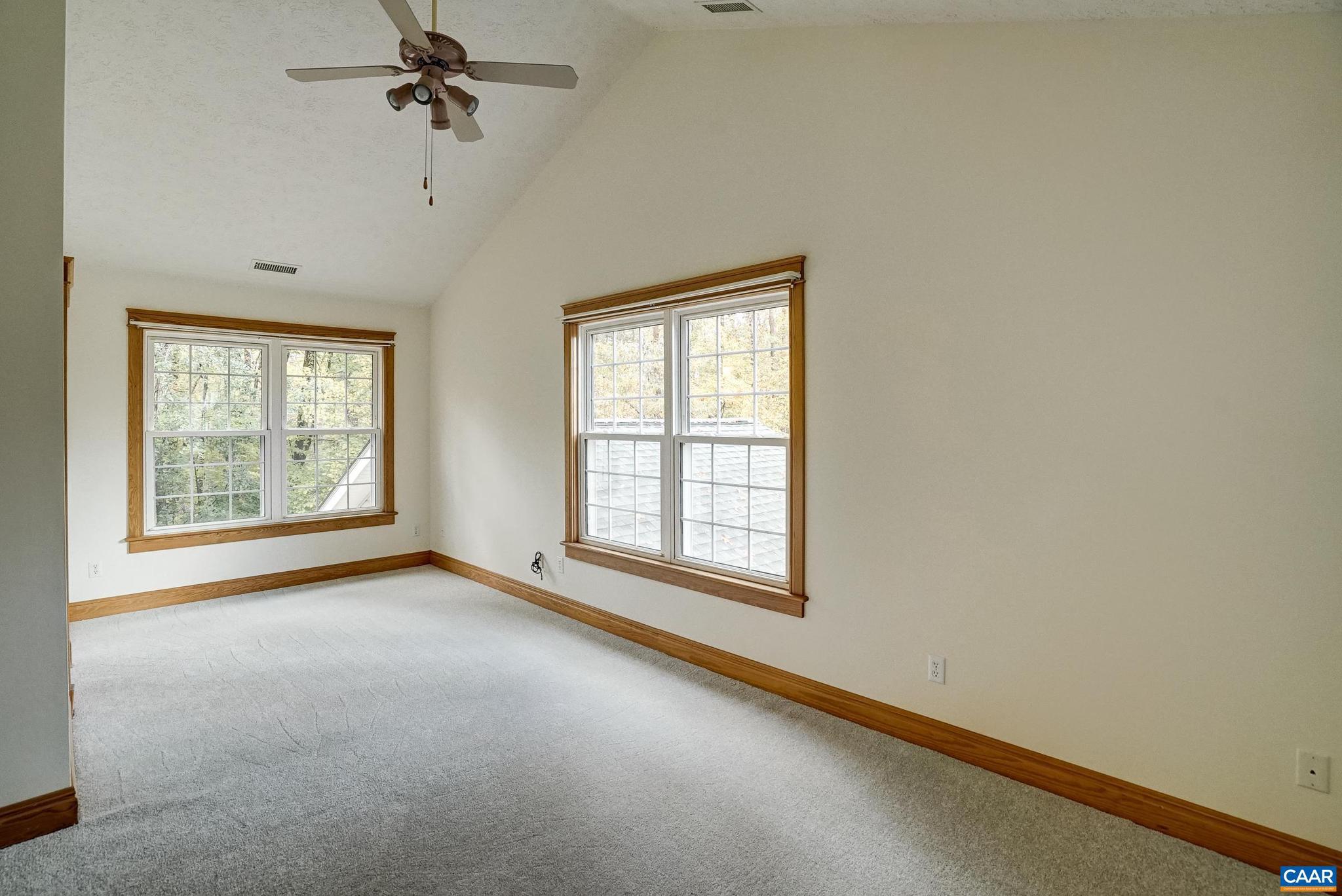 LAKE MONTICELLO - Residential