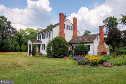 Photo of 315 Farmhouse Road, ACCOKEEK, MD 20607 (MLS # MDPG2216190)
