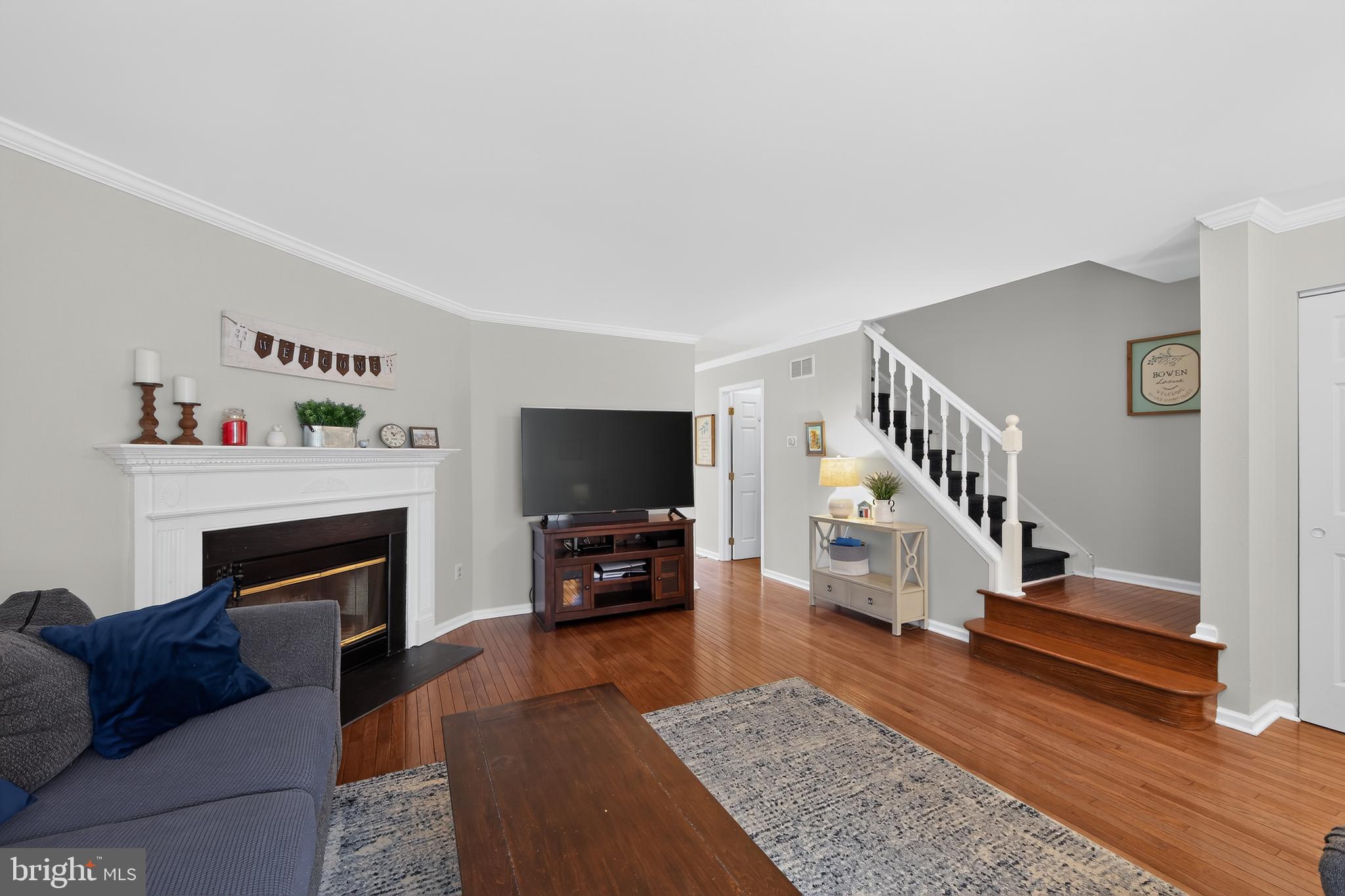 9 LINDEN COURT