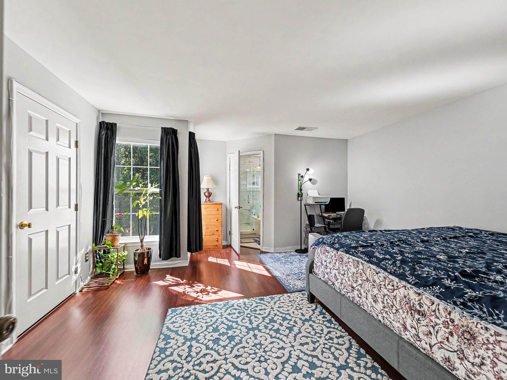 FOREST PARK - Residential