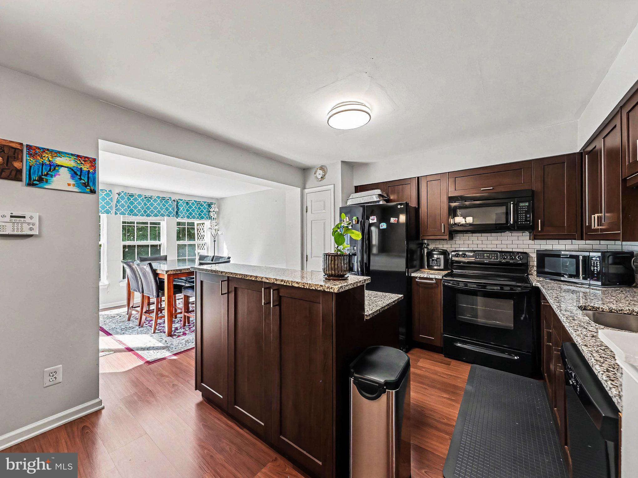 FOREST PARK - Residential