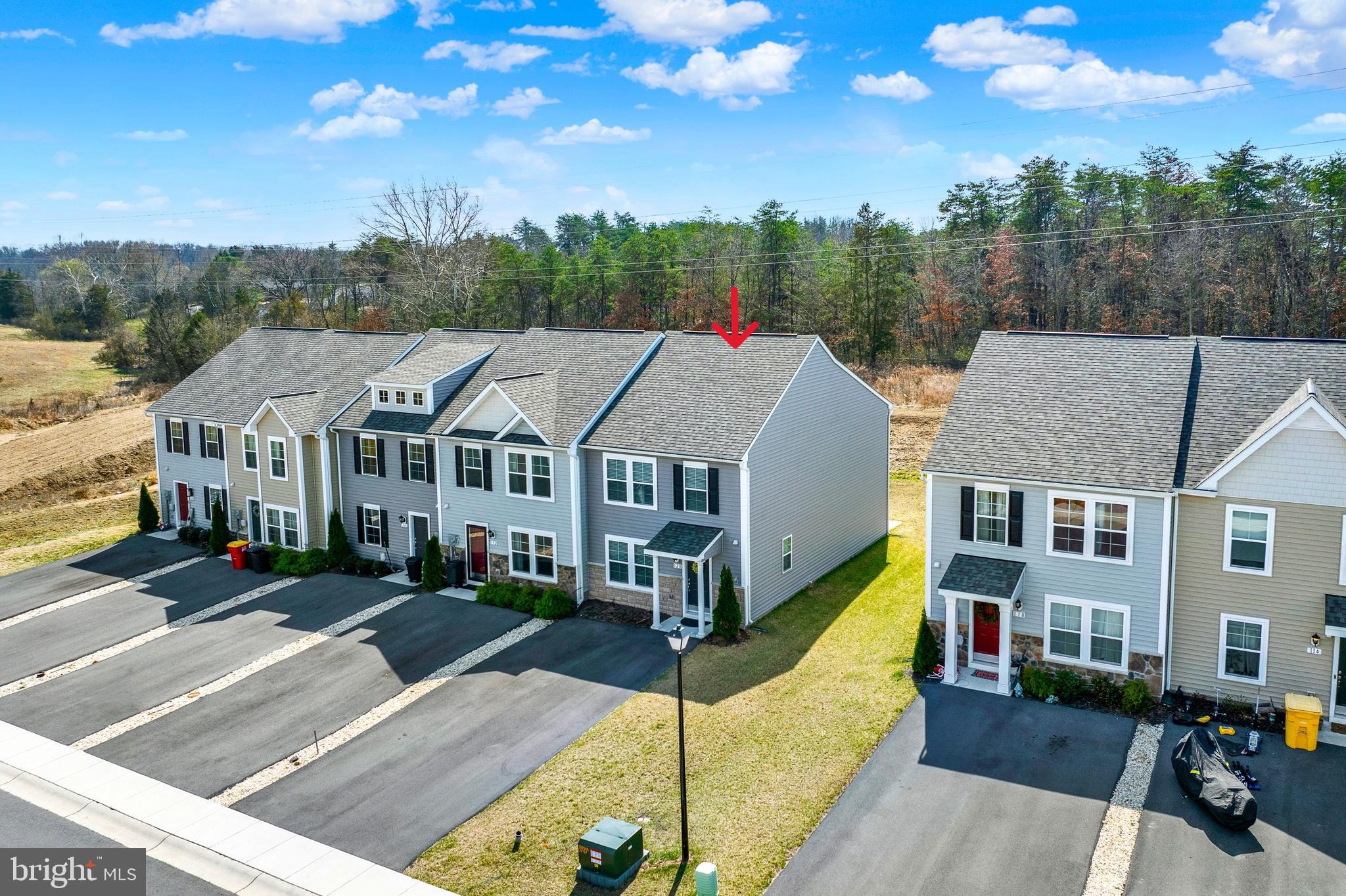 WHISPERING PINES - Residential