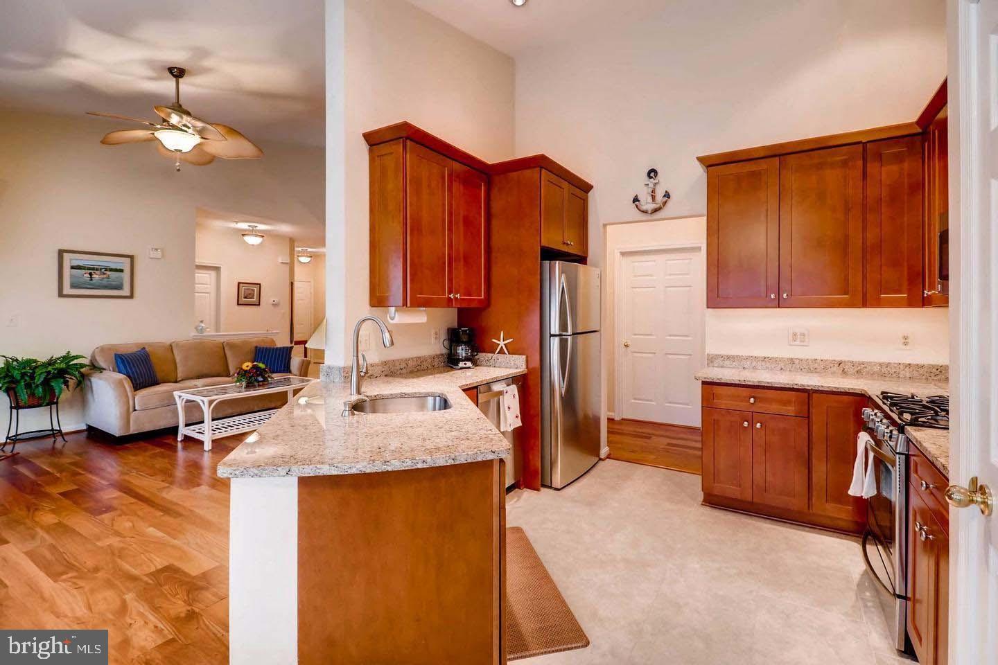 HOPEWELL POINTE - Residential