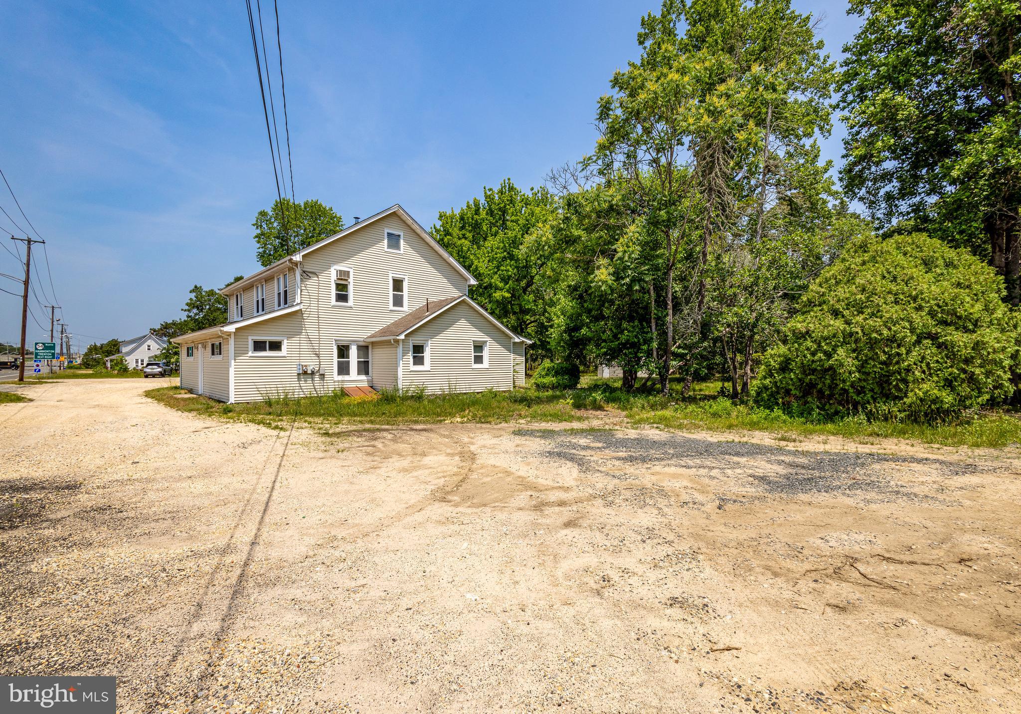 1022 BLACK HORSE PIKE