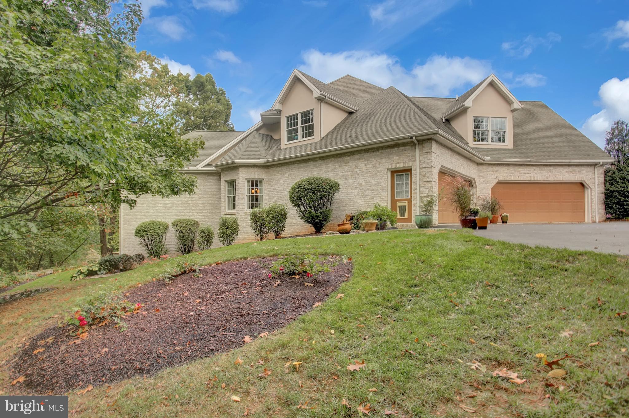 LINDENWOOD - Residential