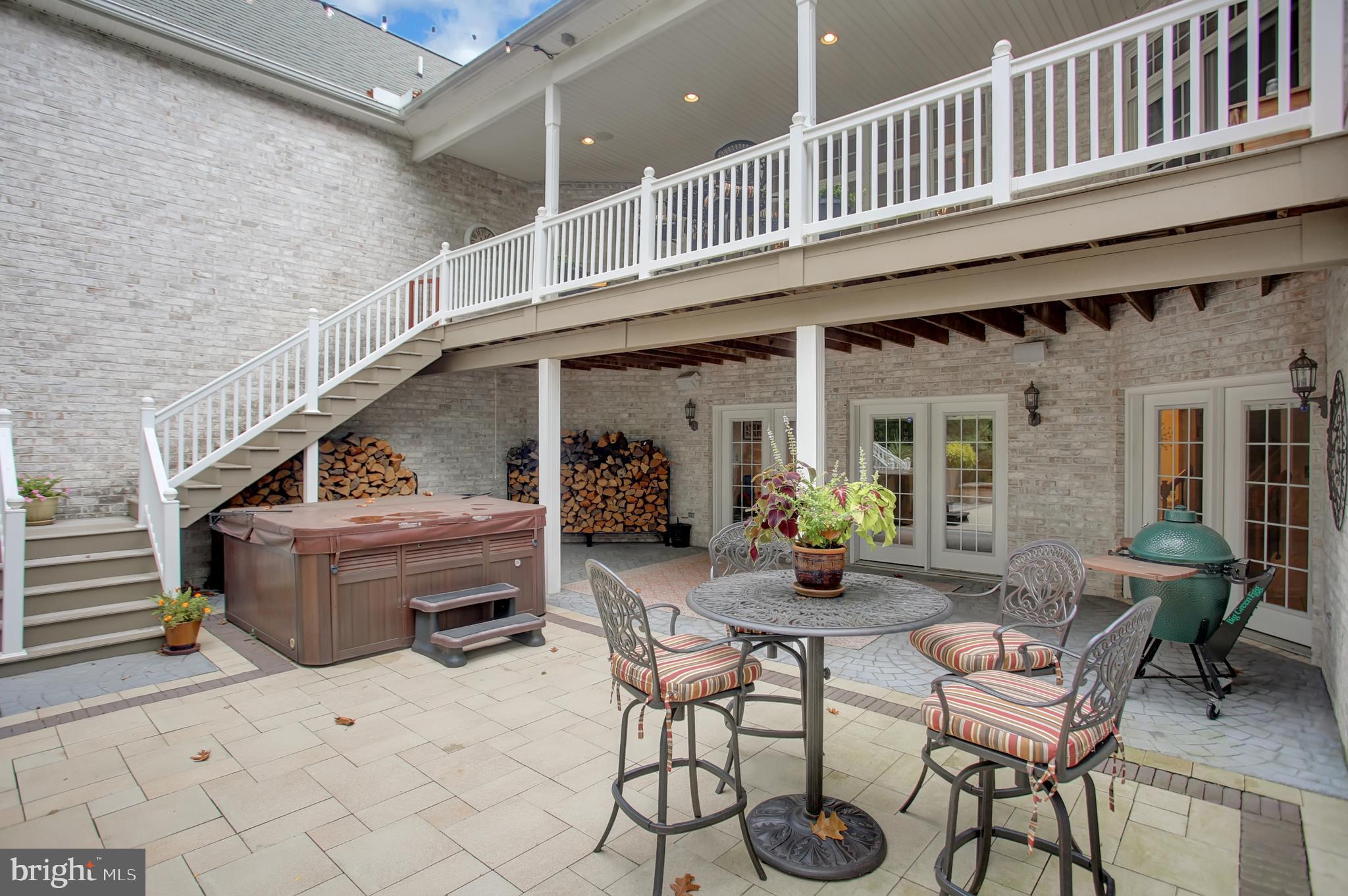 LINDENWOOD - Residential