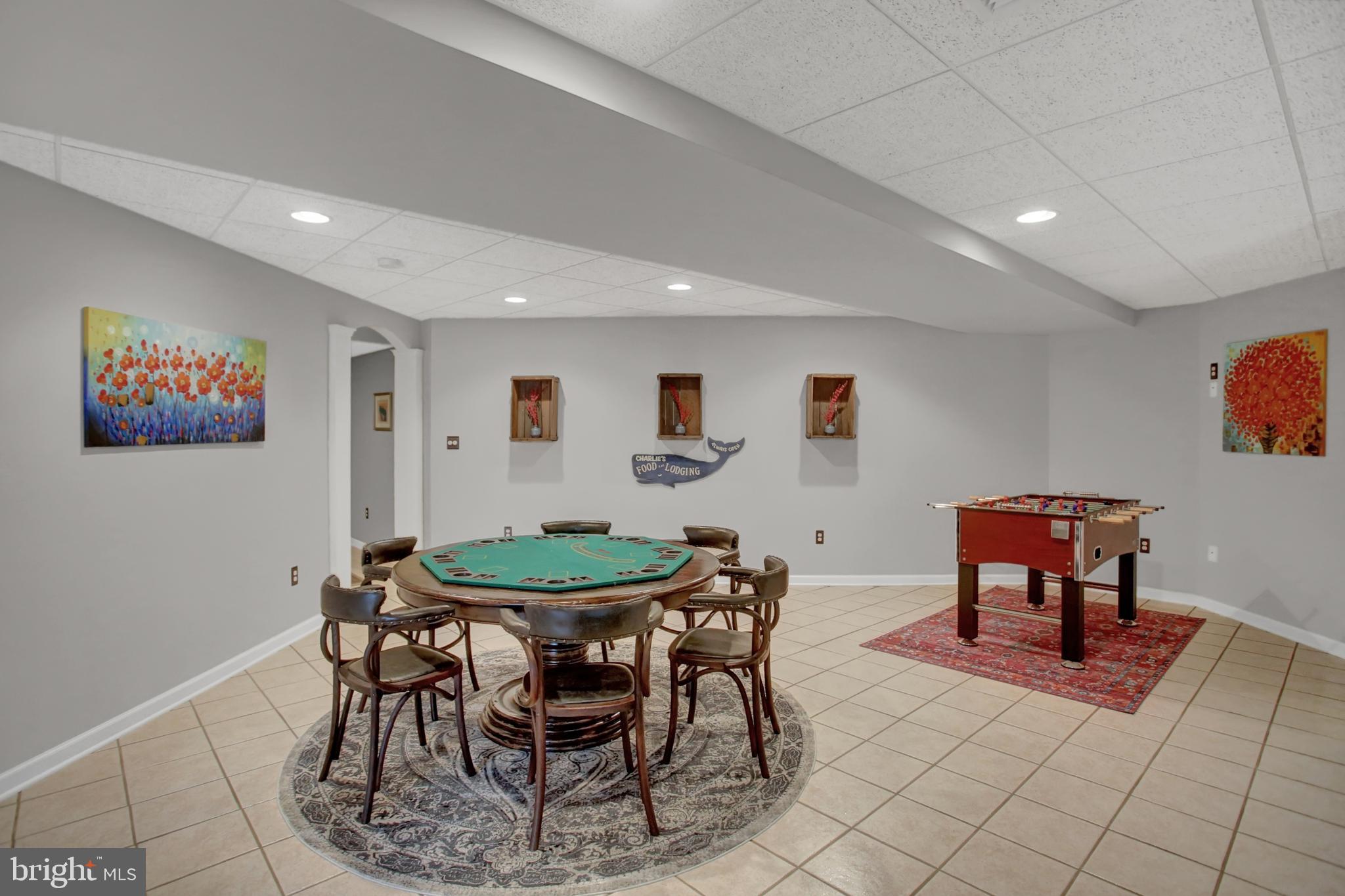 LINDENWOOD - Residential