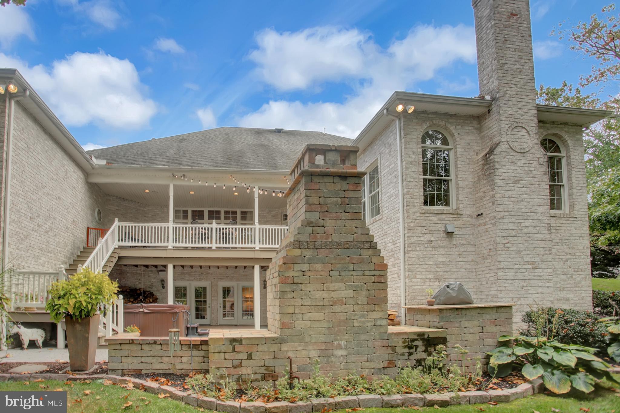 LINDENWOOD - Residential