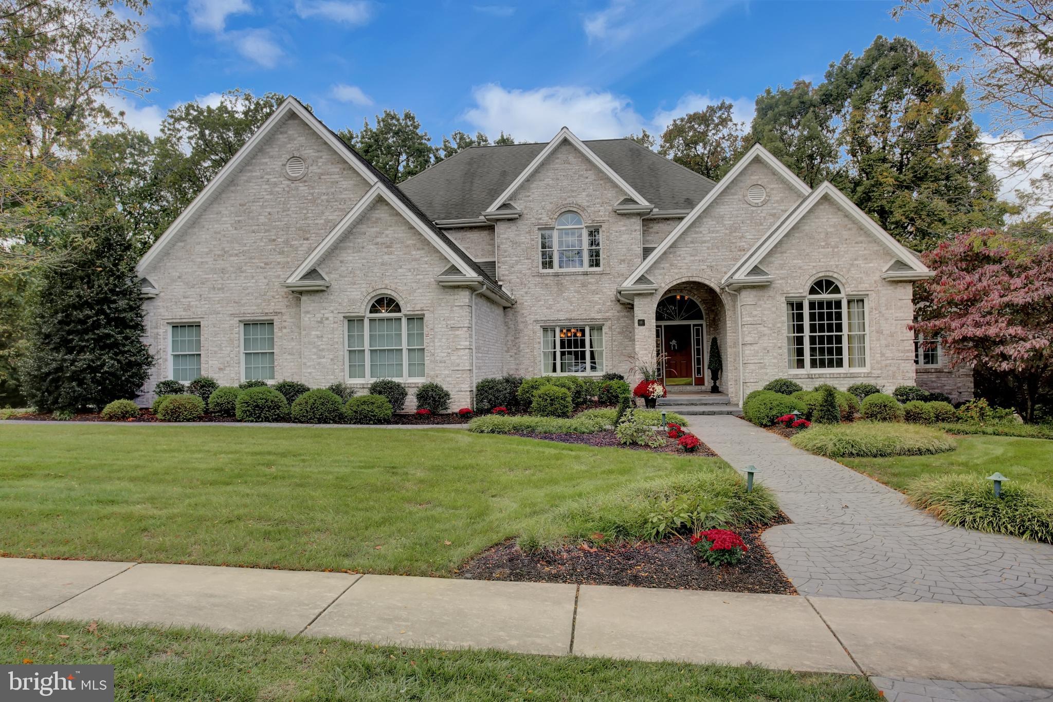 LINDENWOOD - Residential