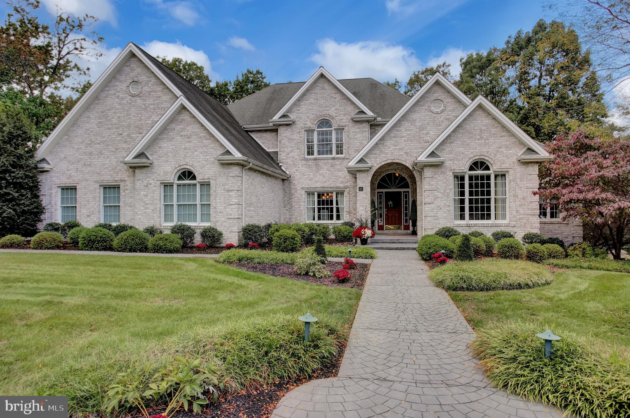 LINDENWOOD - Residential