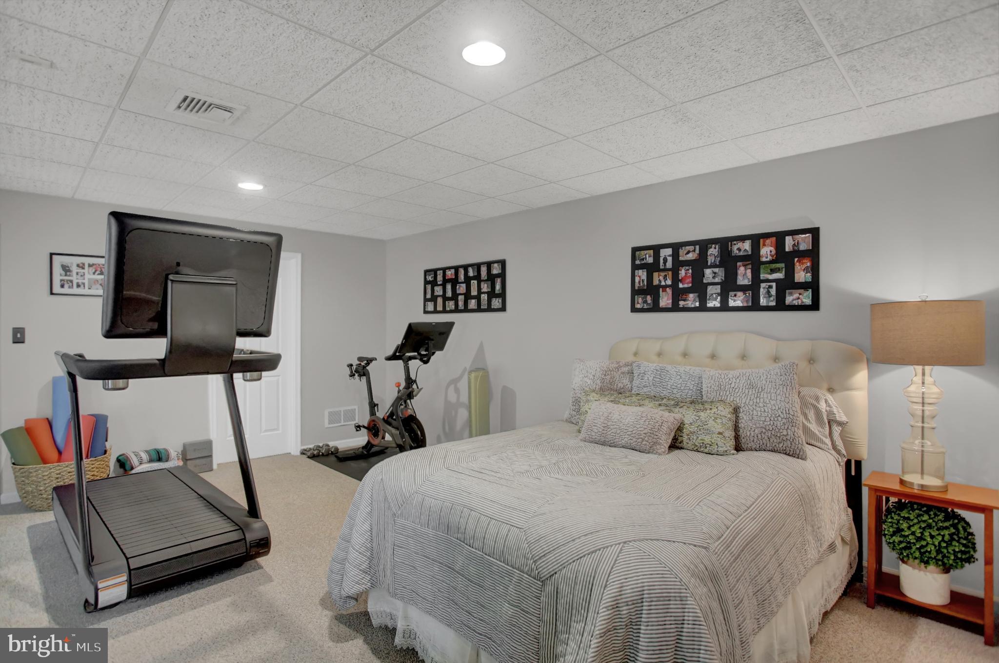 LINDENWOOD - Residential