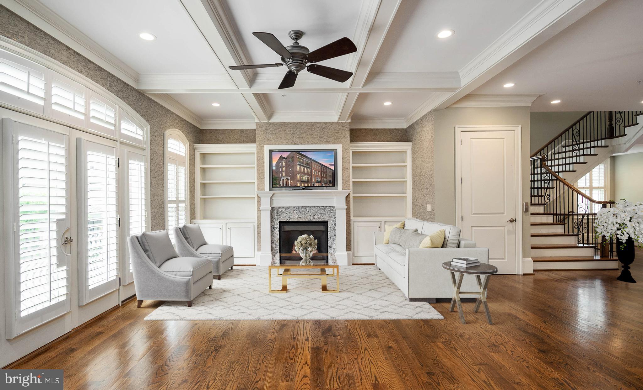 AMELIA SQUARE - Residential