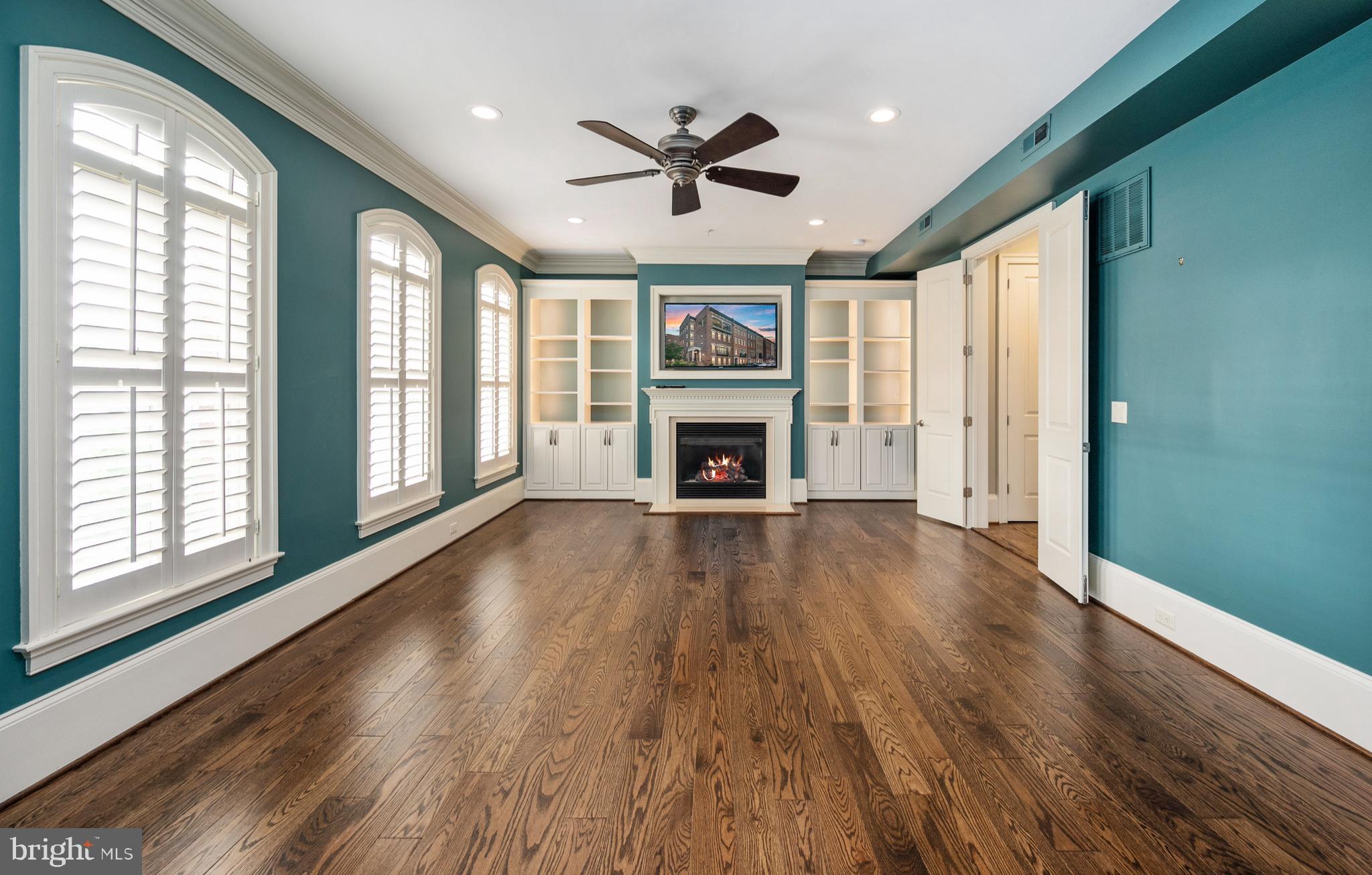 AMELIA SQUARE - Residential