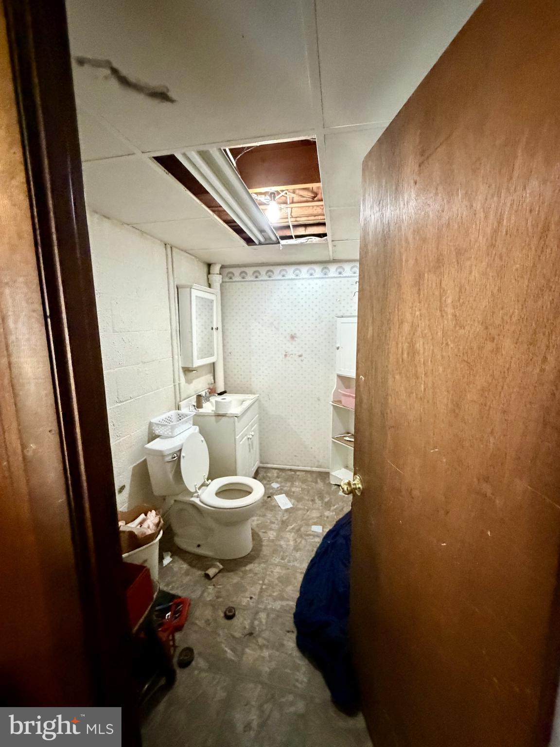 WOODLAWN HEIGHTS - Residential