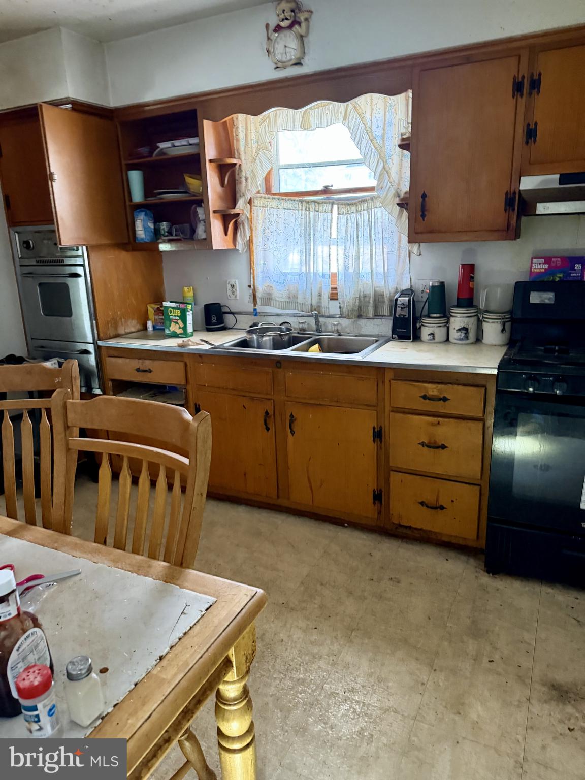 WOODLAWN HEIGHTS - Residential