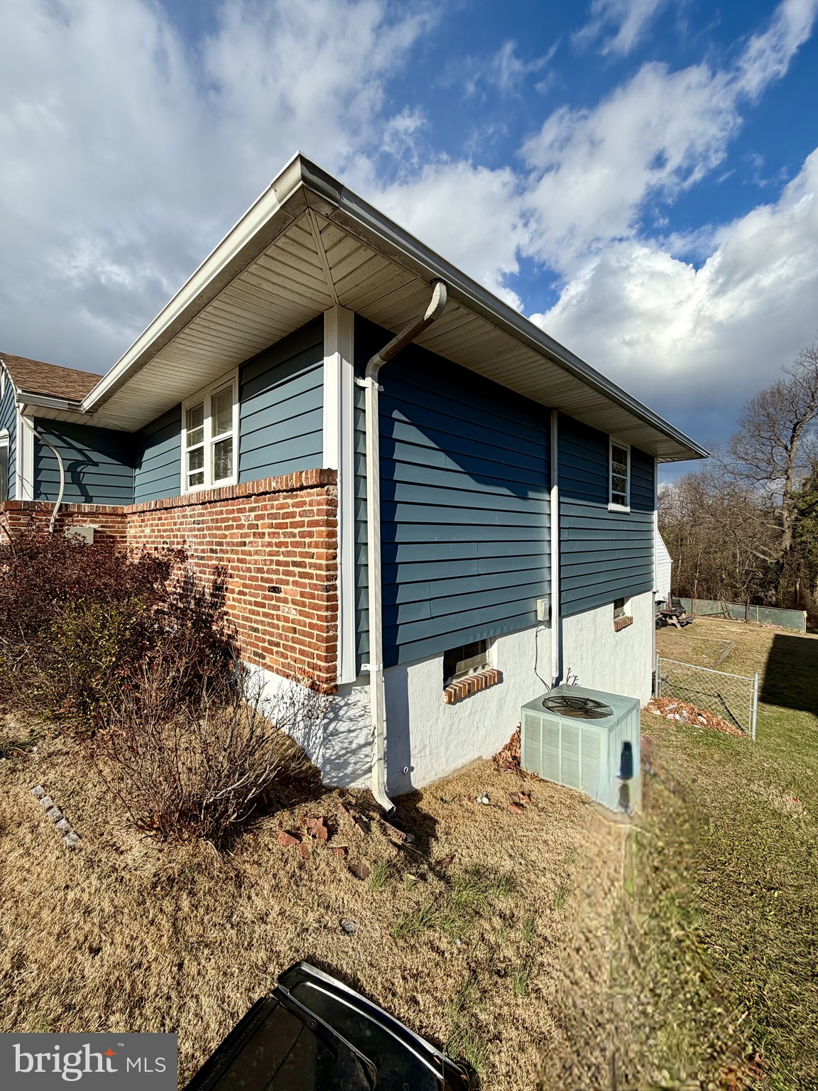 WOODLAWN HEIGHTS - Residential