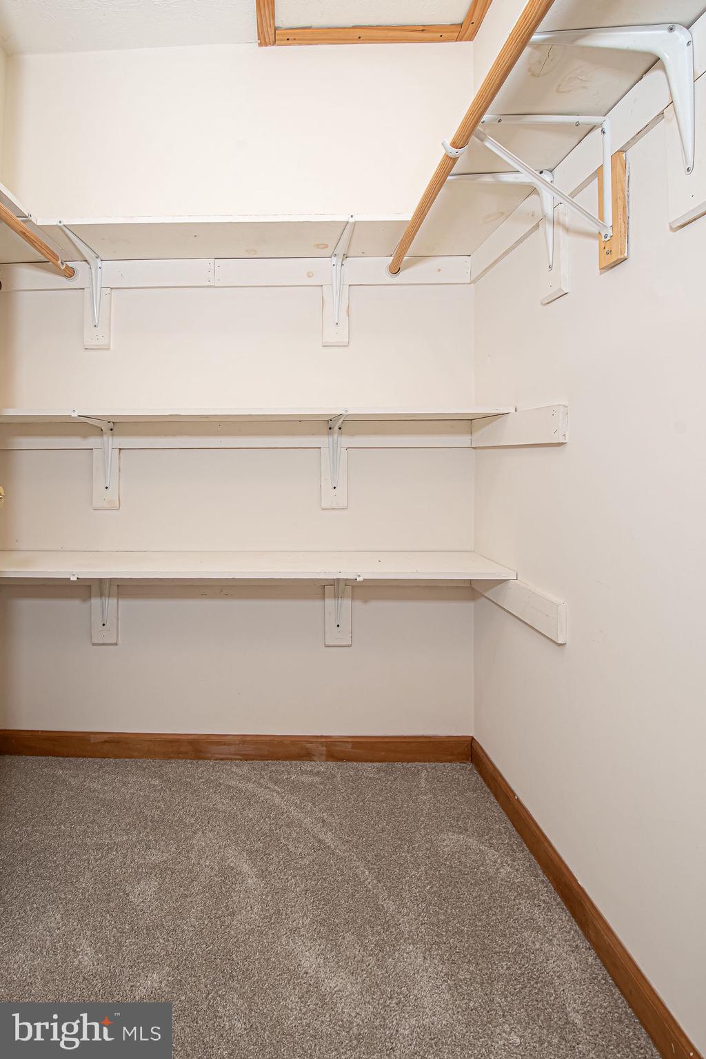 LOWER VALLEY - Residential