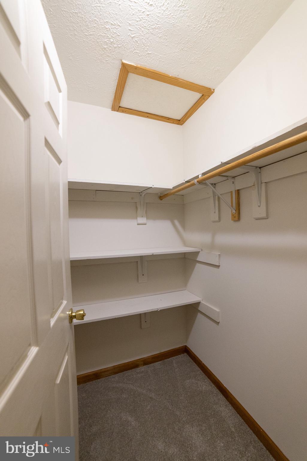 LOWER VALLEY - Residential