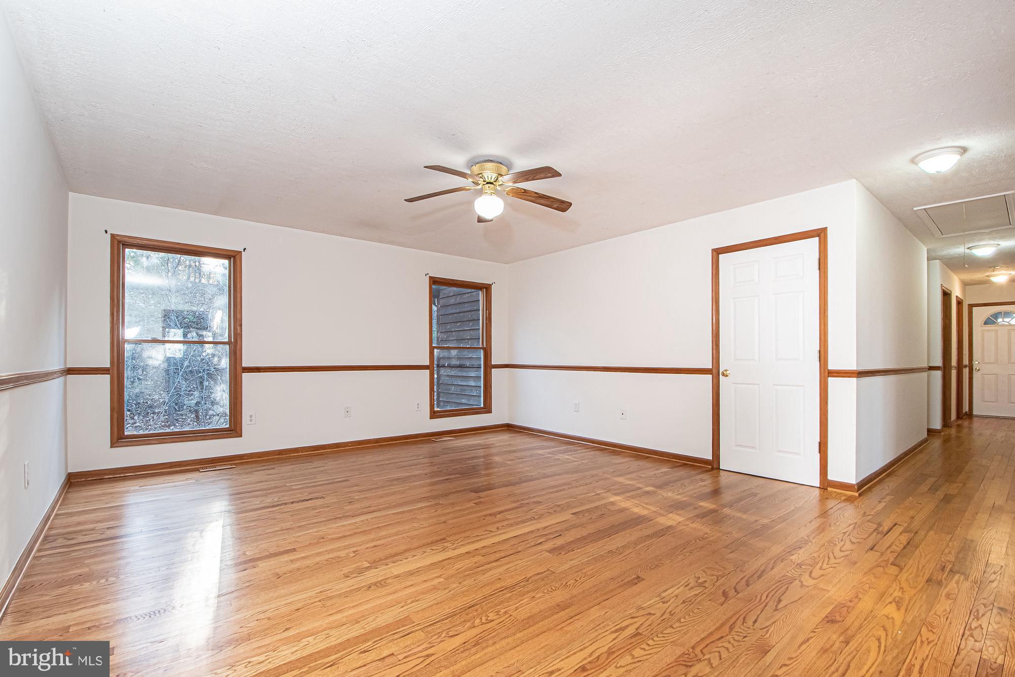 LOWER VALLEY - Residential