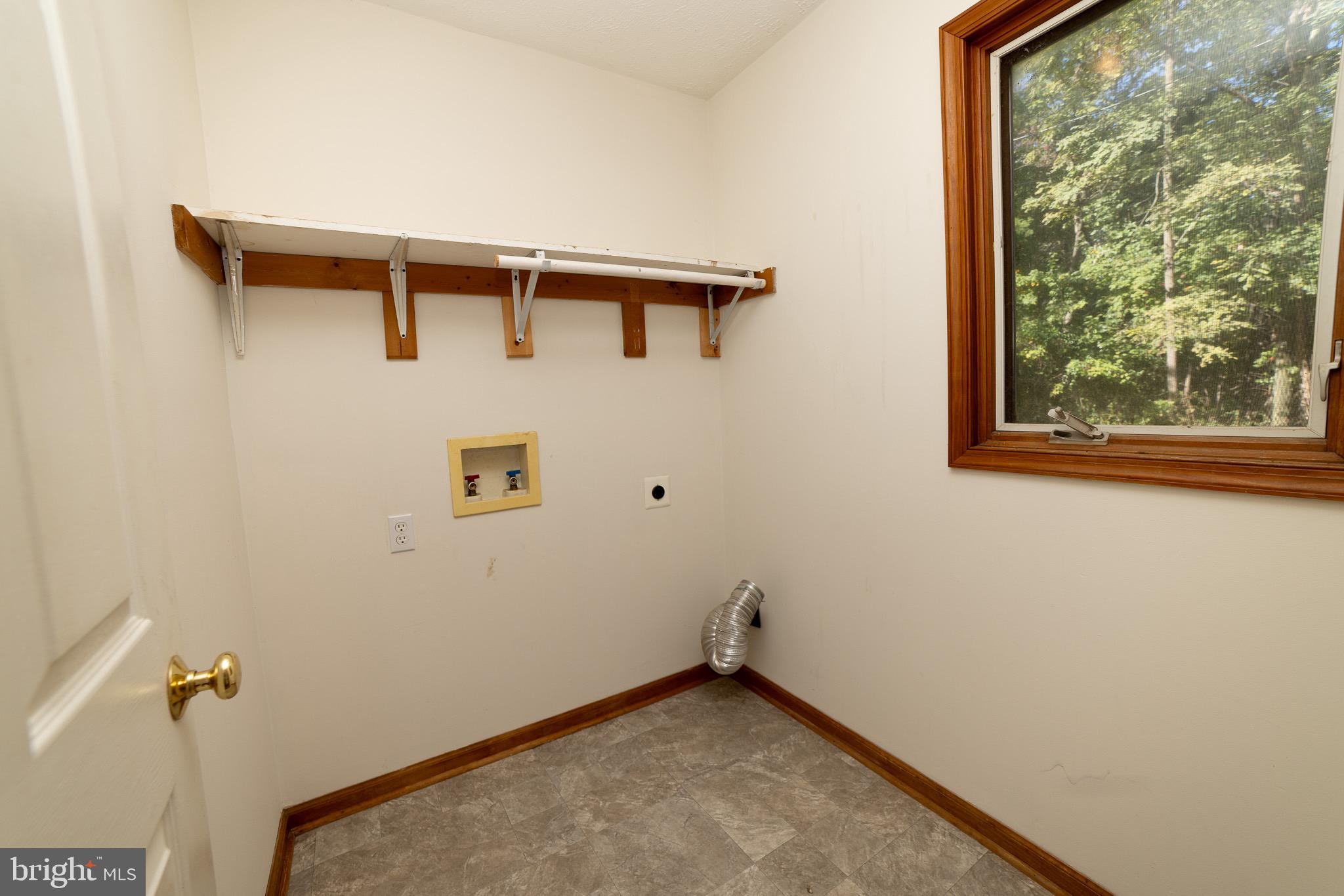 LOWER VALLEY - Residential