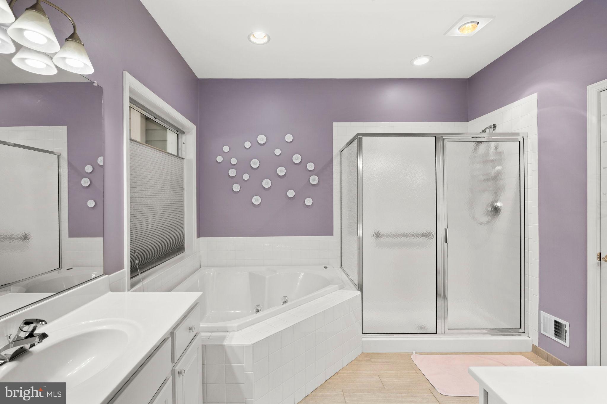 FALLS RUN - Residential