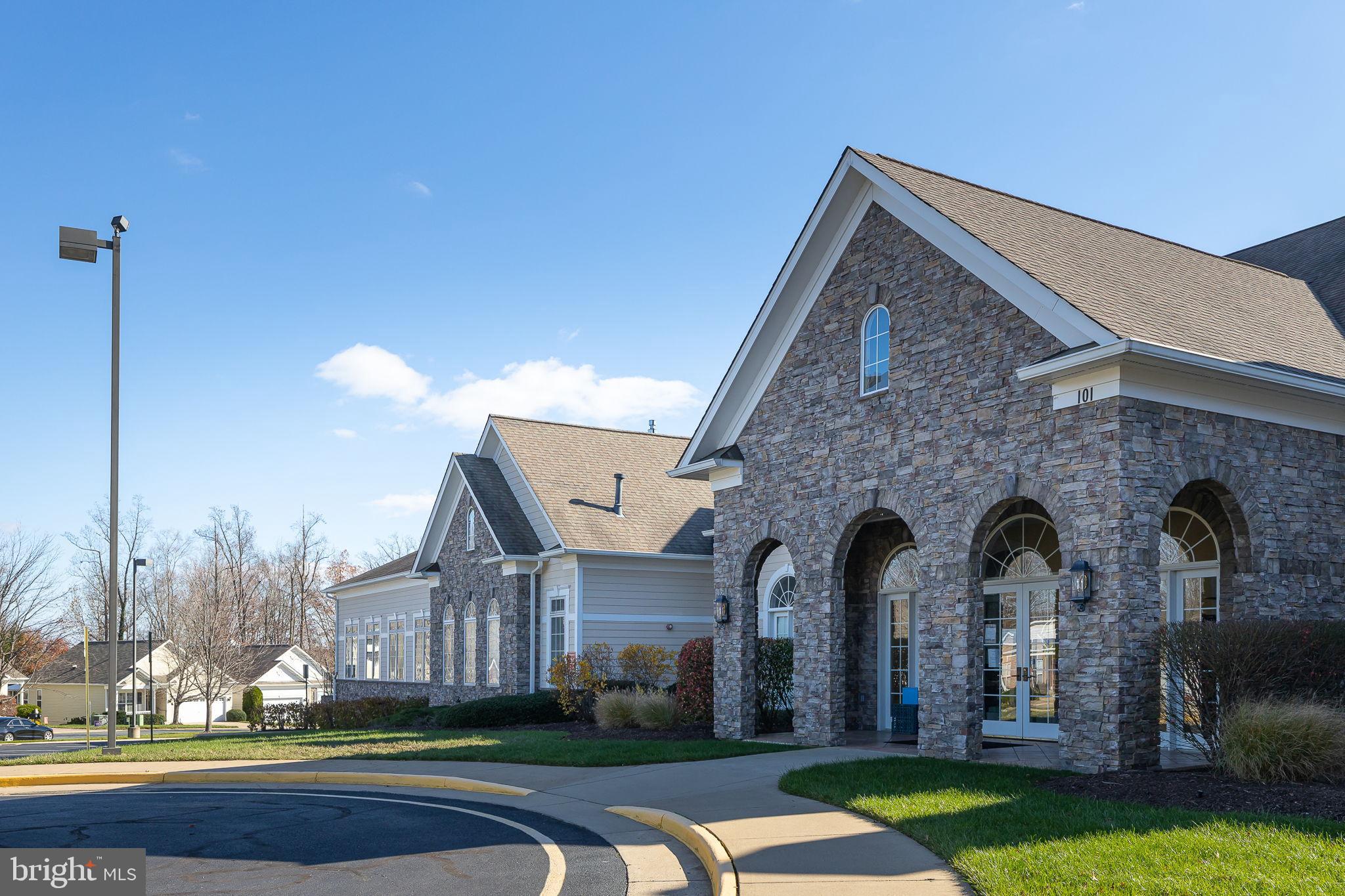 FALLS RUN - Residential