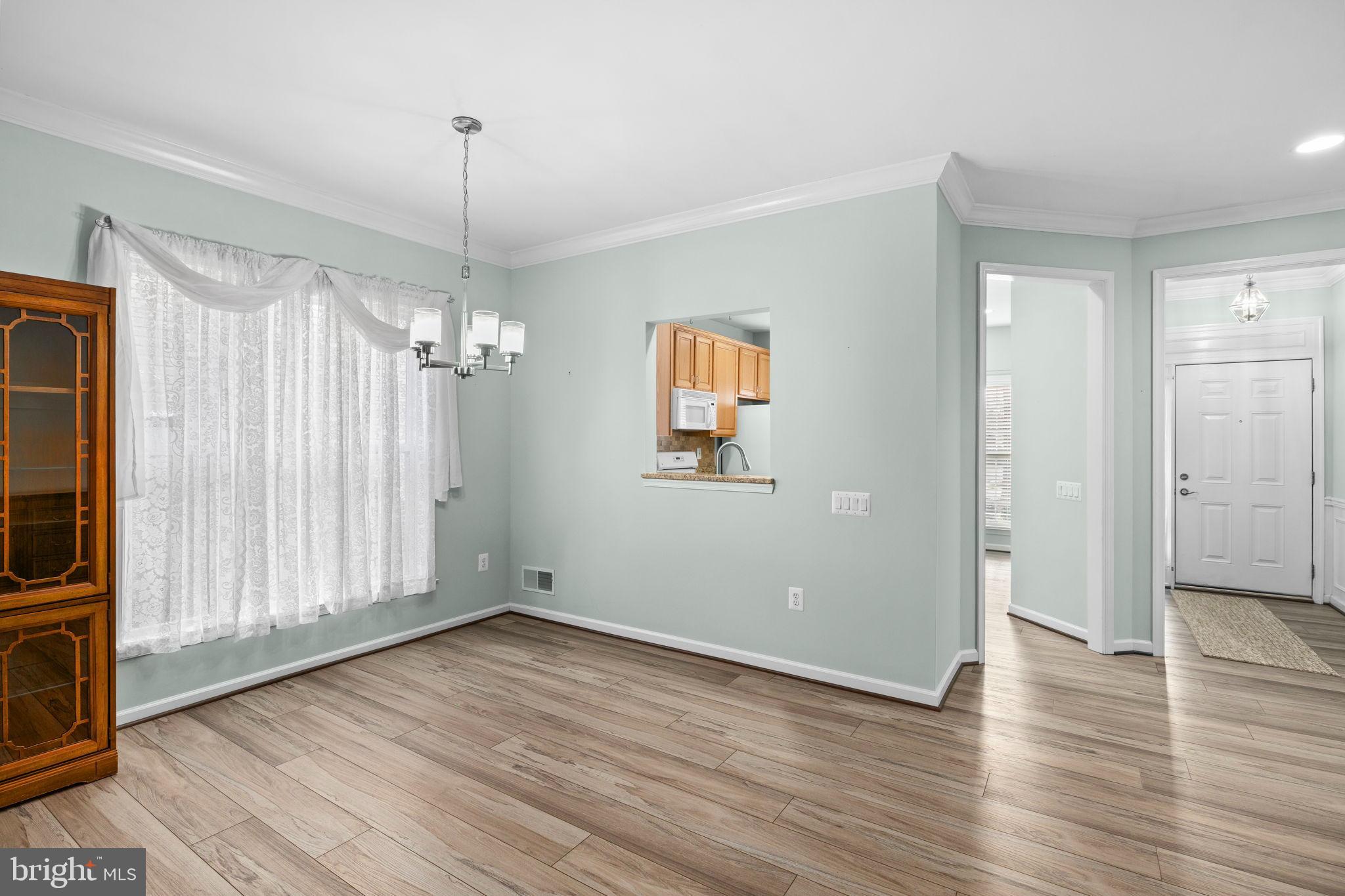 FALLS RUN - Residential