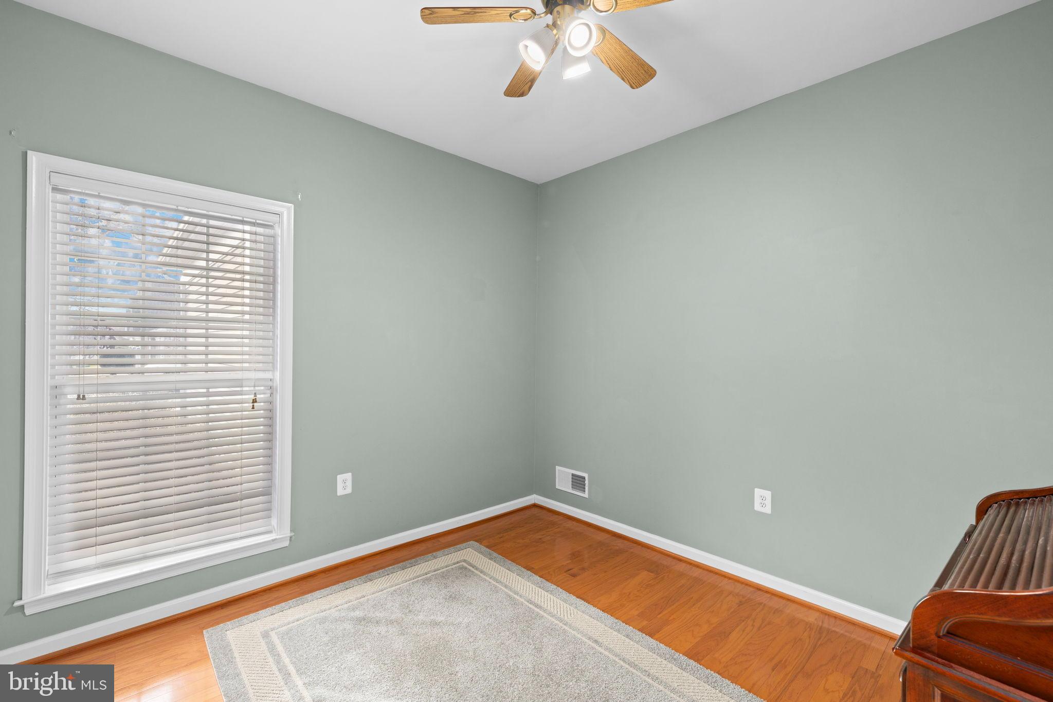 FALLS RUN - Residential