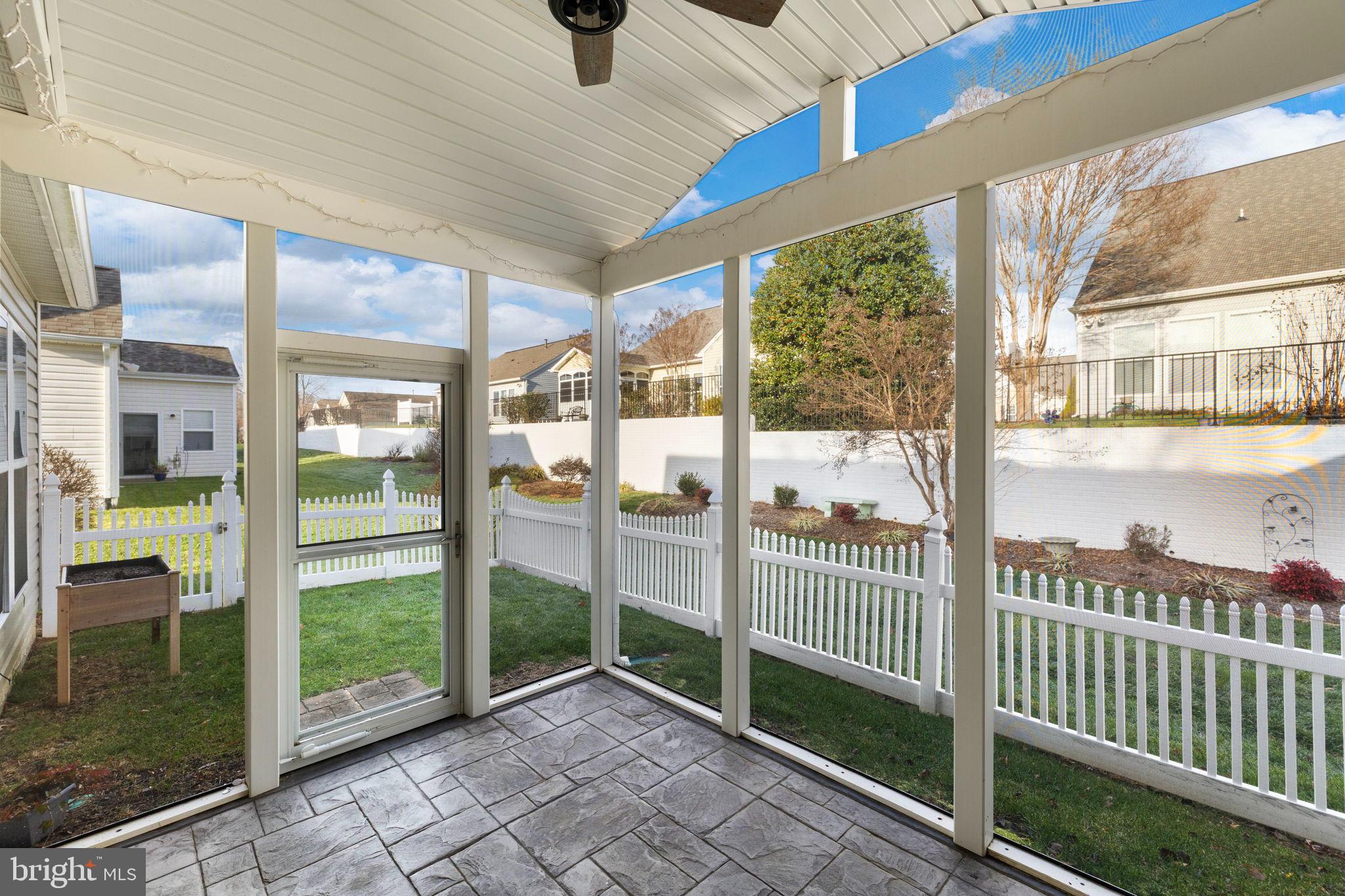 FALLS RUN - Residential