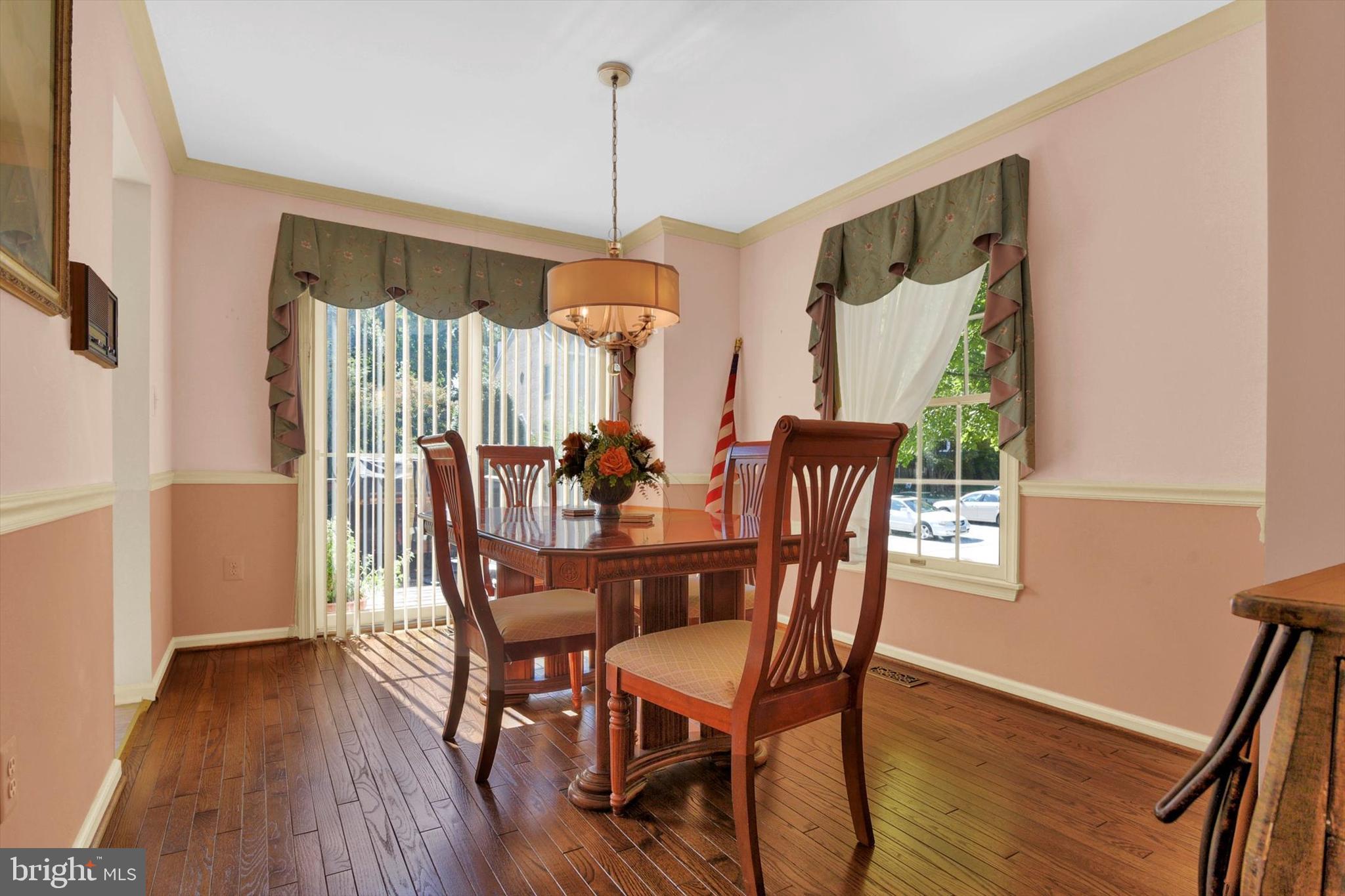 HUNTERS RUN - Residential