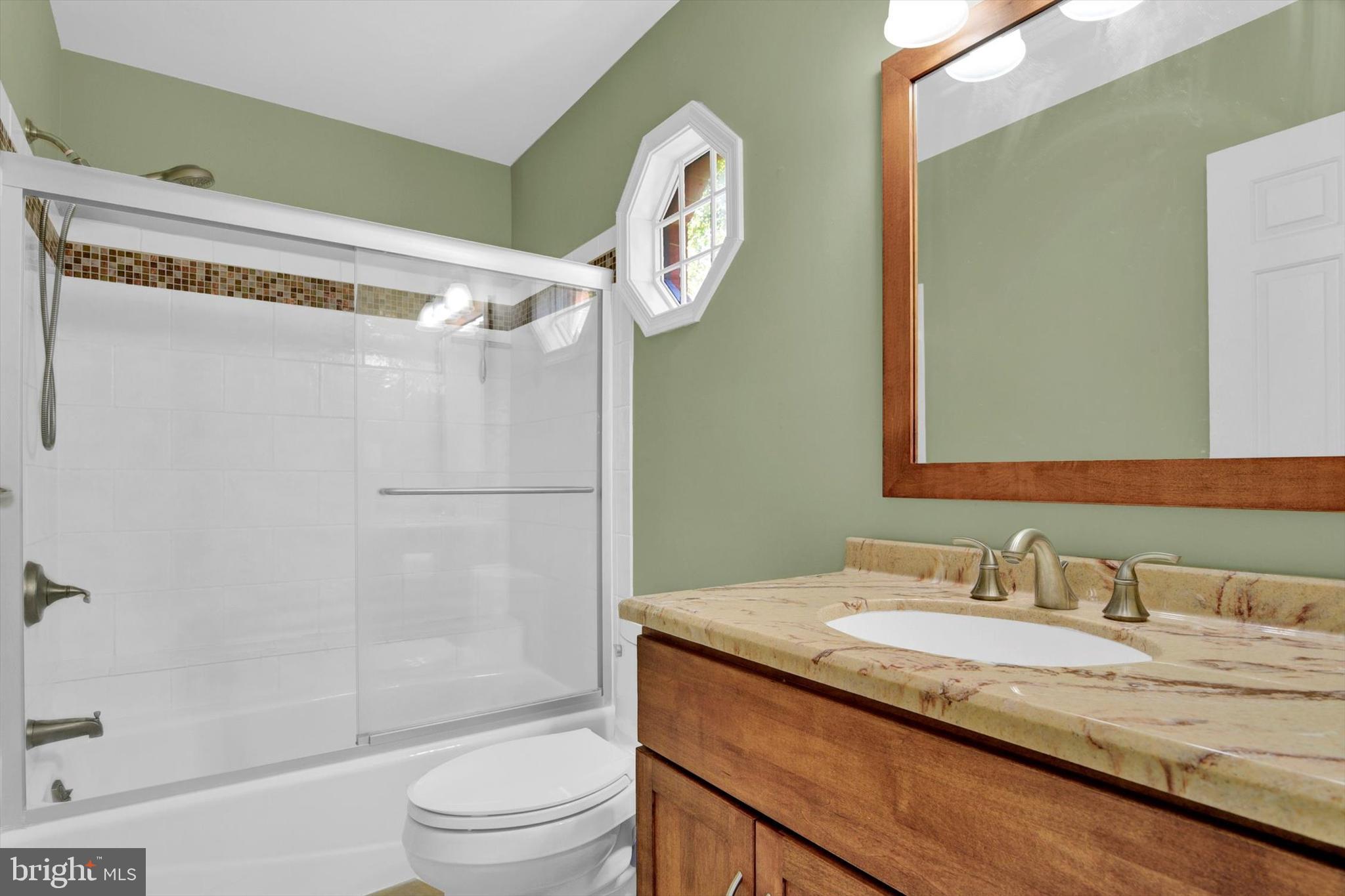 HUNTERS RUN - Residential