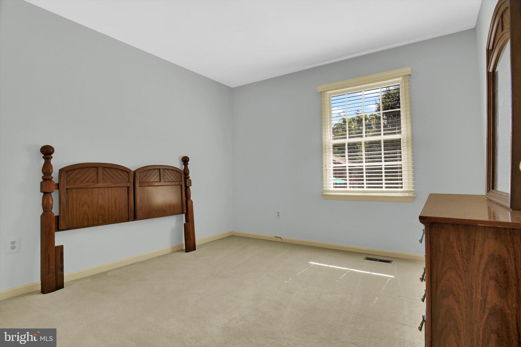 HUNTERS RUN - Residential