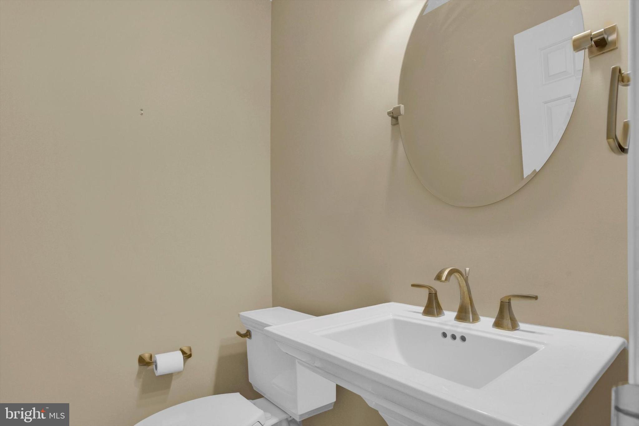 HUNTERS RUN - Residential