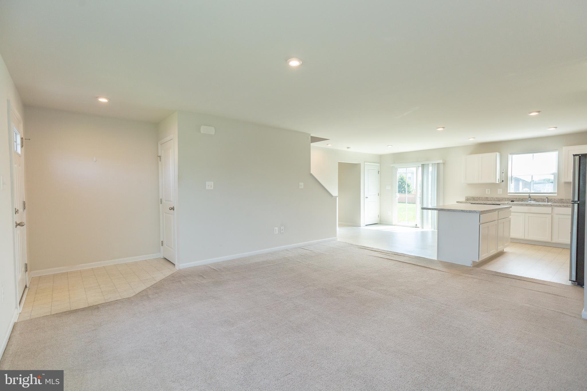 CHANDLERS GLEN - Residential Lease