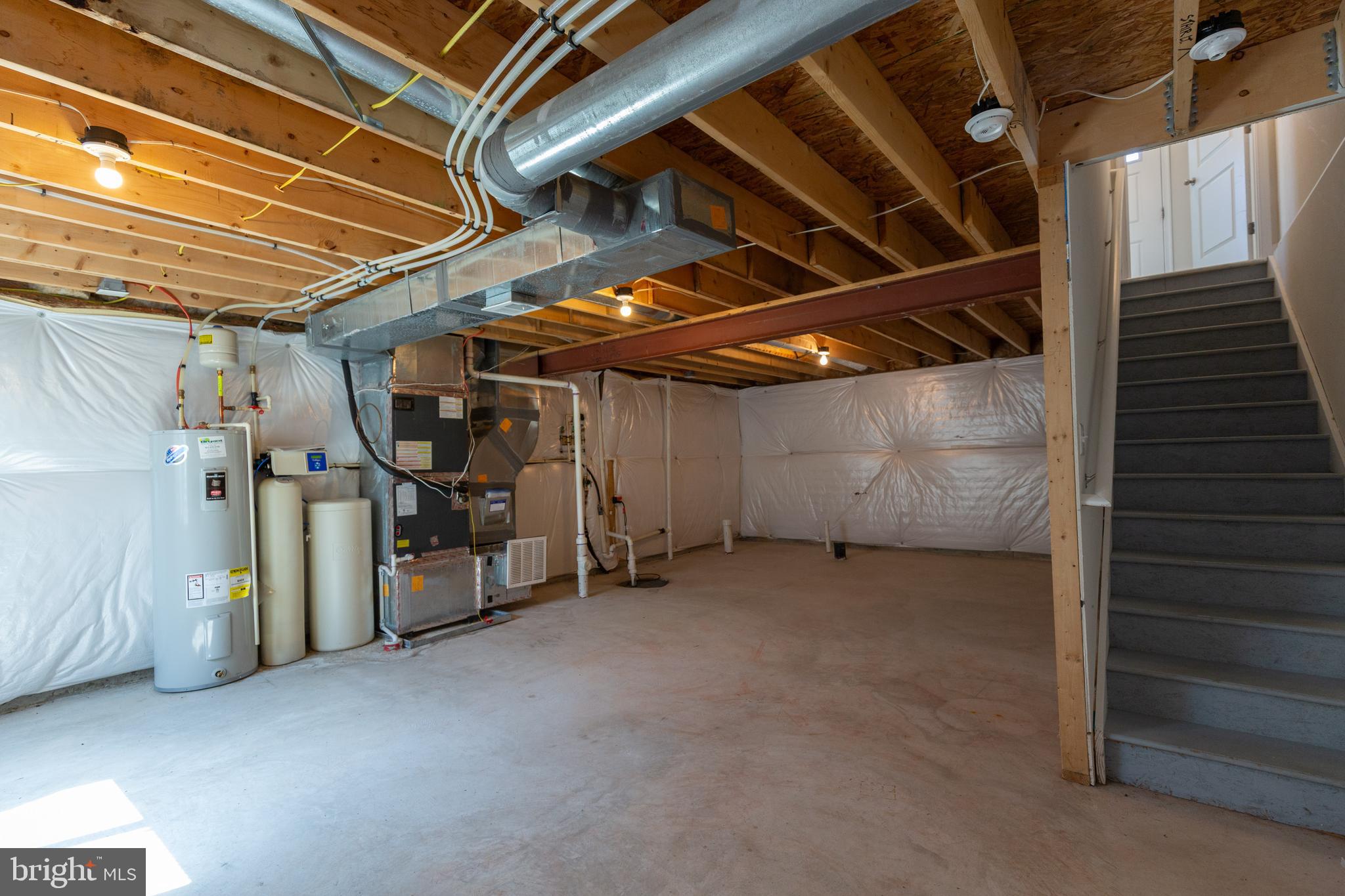 CHANDLERS GLEN - Residential Lease