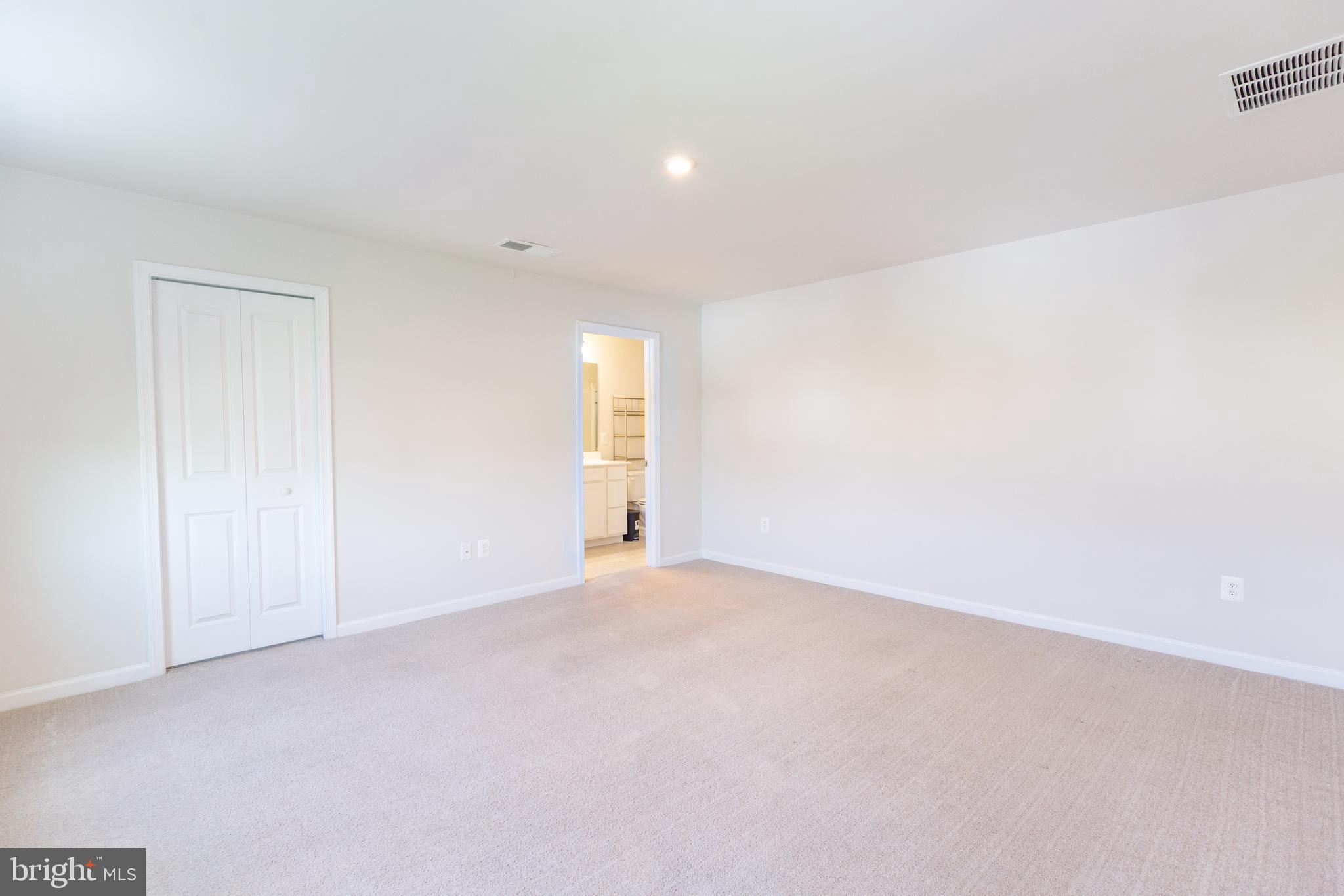 CHANDLERS GLEN - Residential Lease